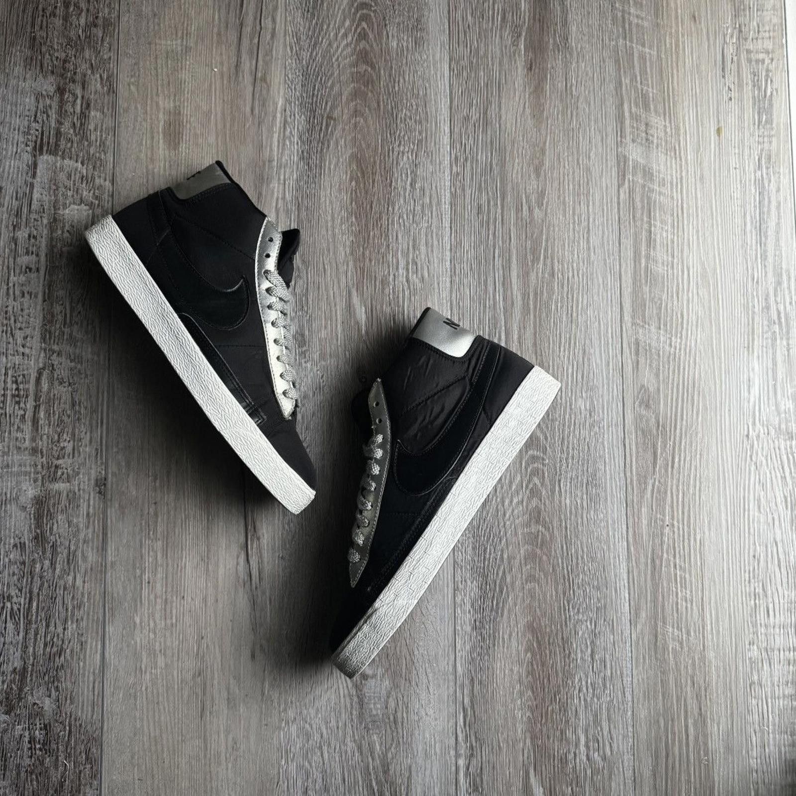 Nike NIKE • Blazer High "Black Metallic Silver" (10M) Size US 10 / EU 43 - 7 Thumbnail