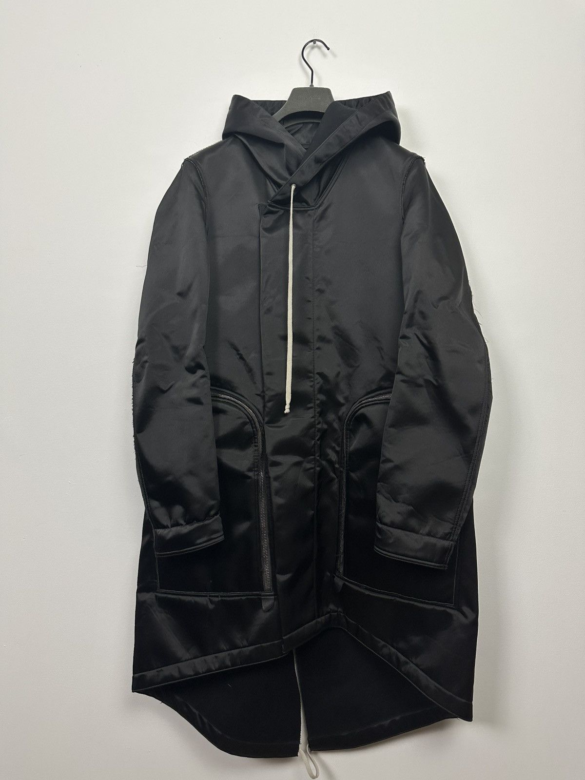 Rick Owens FW21 ‘GETHSEMANE’ Bauhaus Fishtail Parka Size US M / EU 48-50 / 2 - 1 Thumbnail