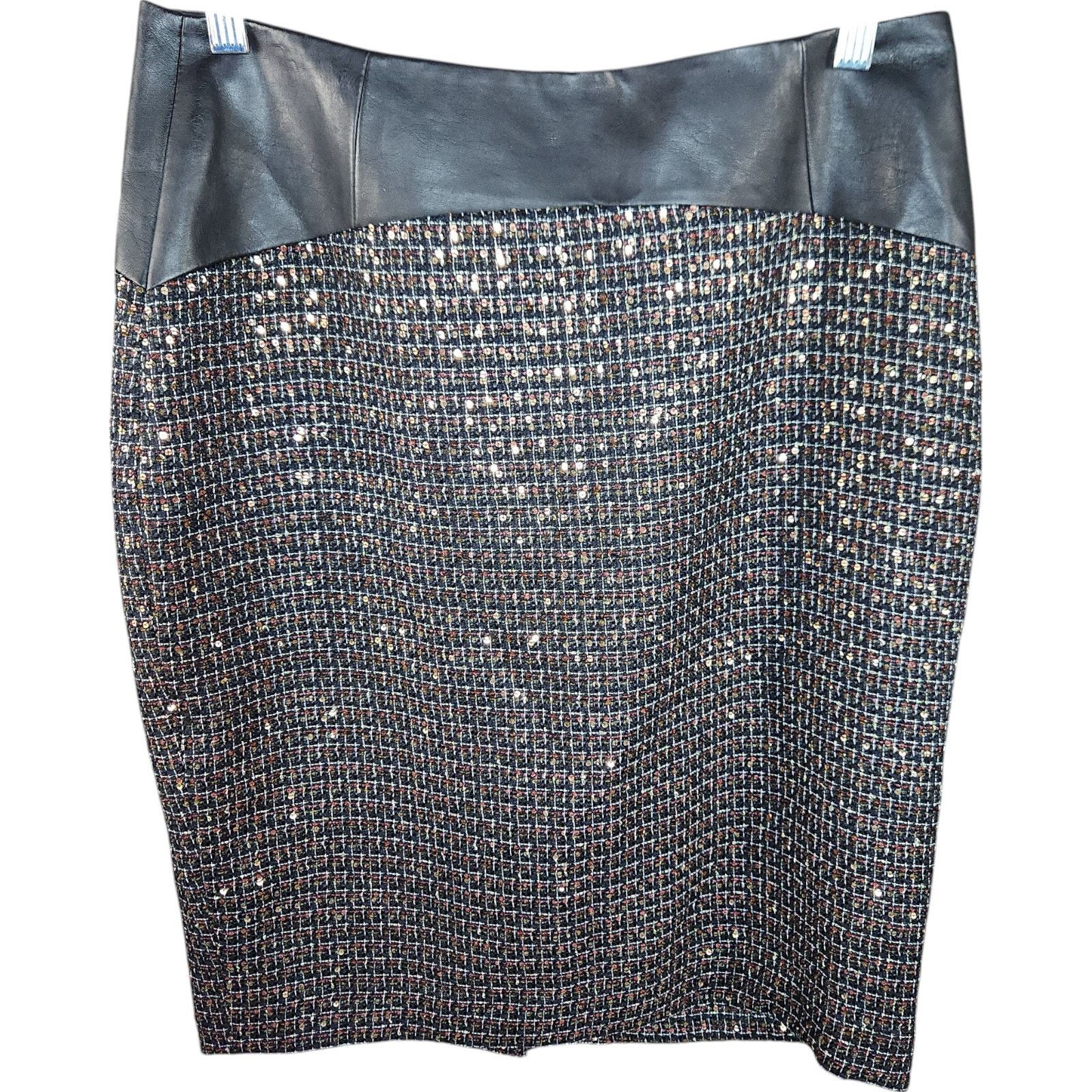 Other The Limited Women’s Black and Metallic Pencil Skirt Size 8 Size 30" / US 8 / IT 44 - 1 Thumbnail