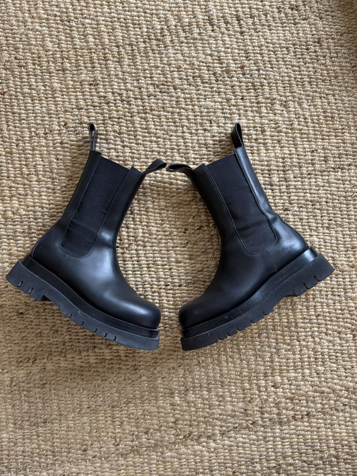 Bottega Veneta Tire Lug Boots Size US 6 / EU 39 - 2 Thumbnail