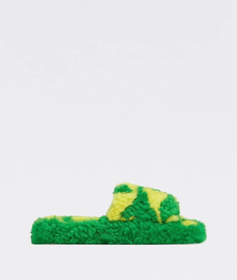 Bottega Veneta o1y0526 Slippers in Green/Yellow Size US 7 / EU 40 - 1 Thumbnail
