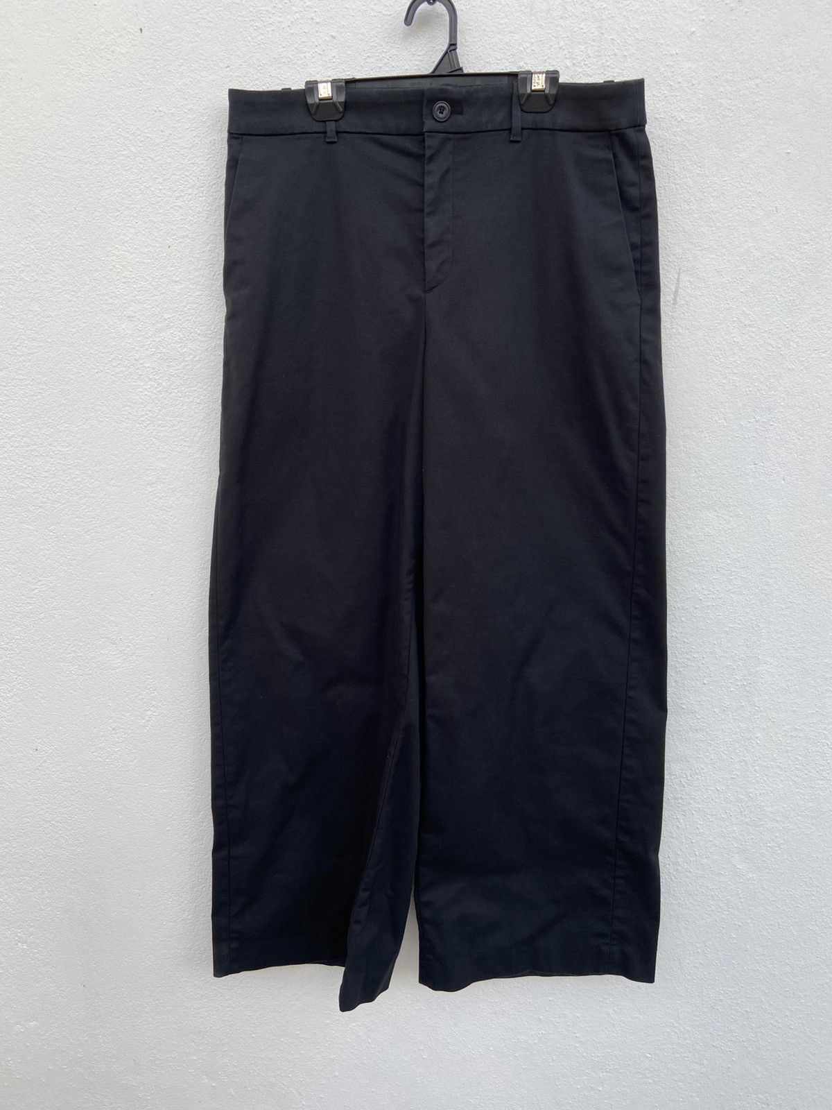 Uniqlo Uniqlo Baggy Chinos Pants Size US 32 / EU 48 - 1 Thumbnail