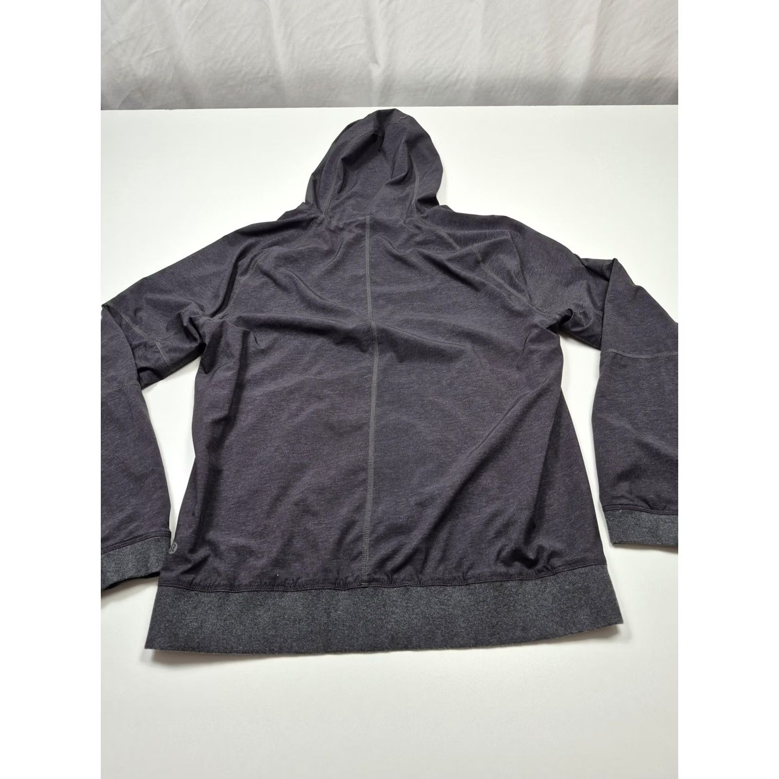 Lululemon Lululemon Hoodie Reversible Men's L Gray 1/4 Zip Pullover Side Zip Pocket Size US L / EU 52-54 / 3 - 5 Thumbnail