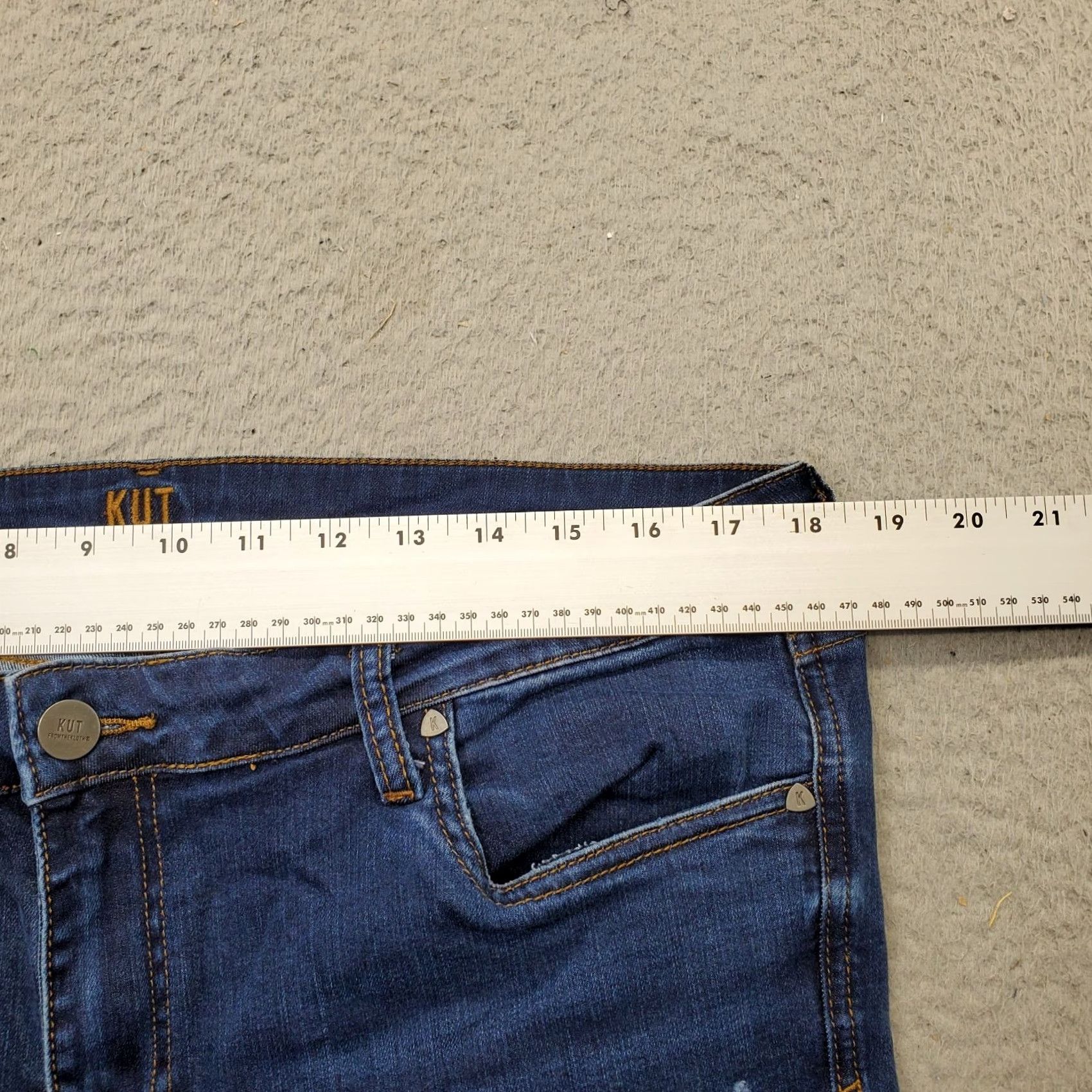 Vintage KUT from the Kloth Jeans Womens Size 16 Blue Denim Distressed 5-Pocket Skinny Leg Jeans Size 38" / US 16 / IT 52 - 6 Thumbnail