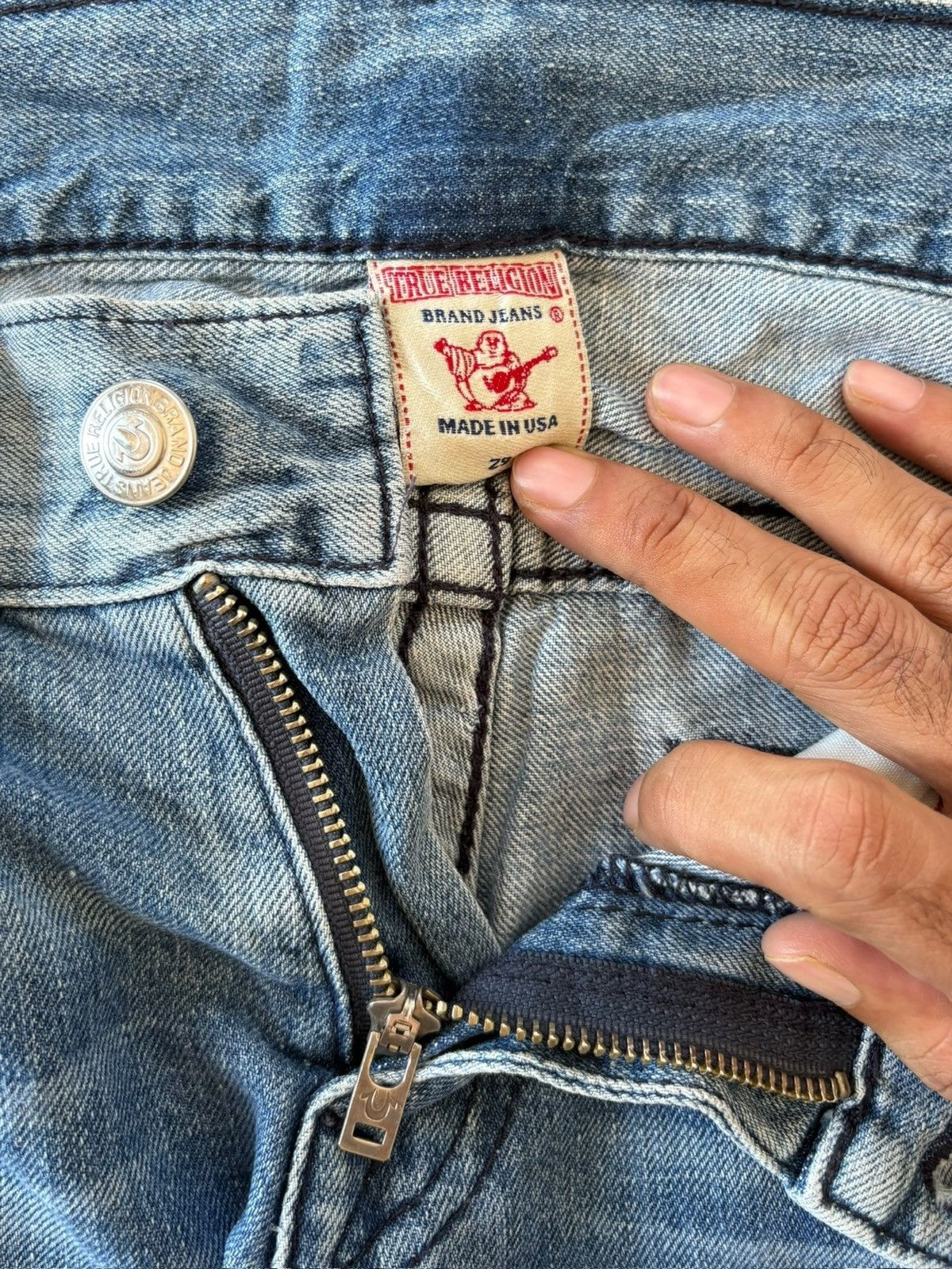 True Religion Vintage True Religion Bobby Blue Wash Distress Bootcut Jeans Size US 32 / EU 48 - 5 Thumbnail