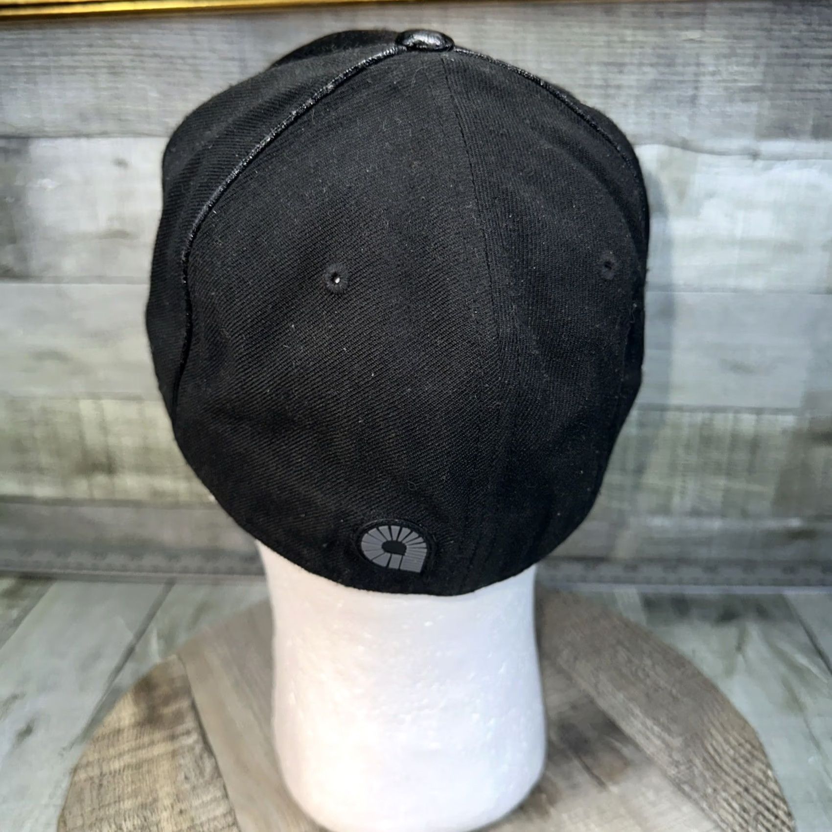 Akademiks AKADEMIKS Fitted Hat 7 1/8 Black Faux Snakeskin A Logo Cap Streetwear Rare Y2K Mens Size ONE SIZE - 5 Thumbnail