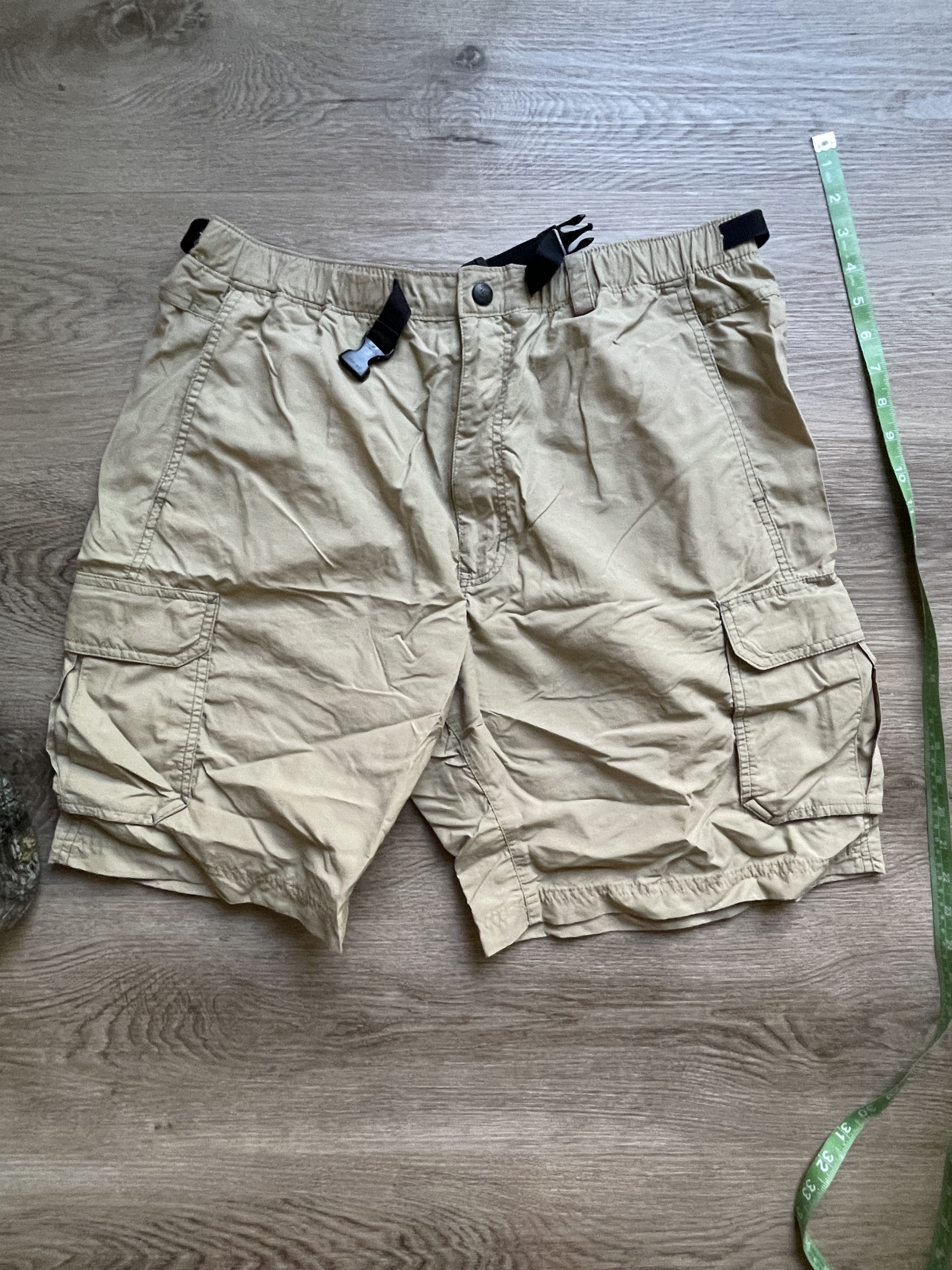 Rei × Vintage Vintage REI Hiking Shorts - Khaki Size US 36 / EU 52 - 1 Thumbnail