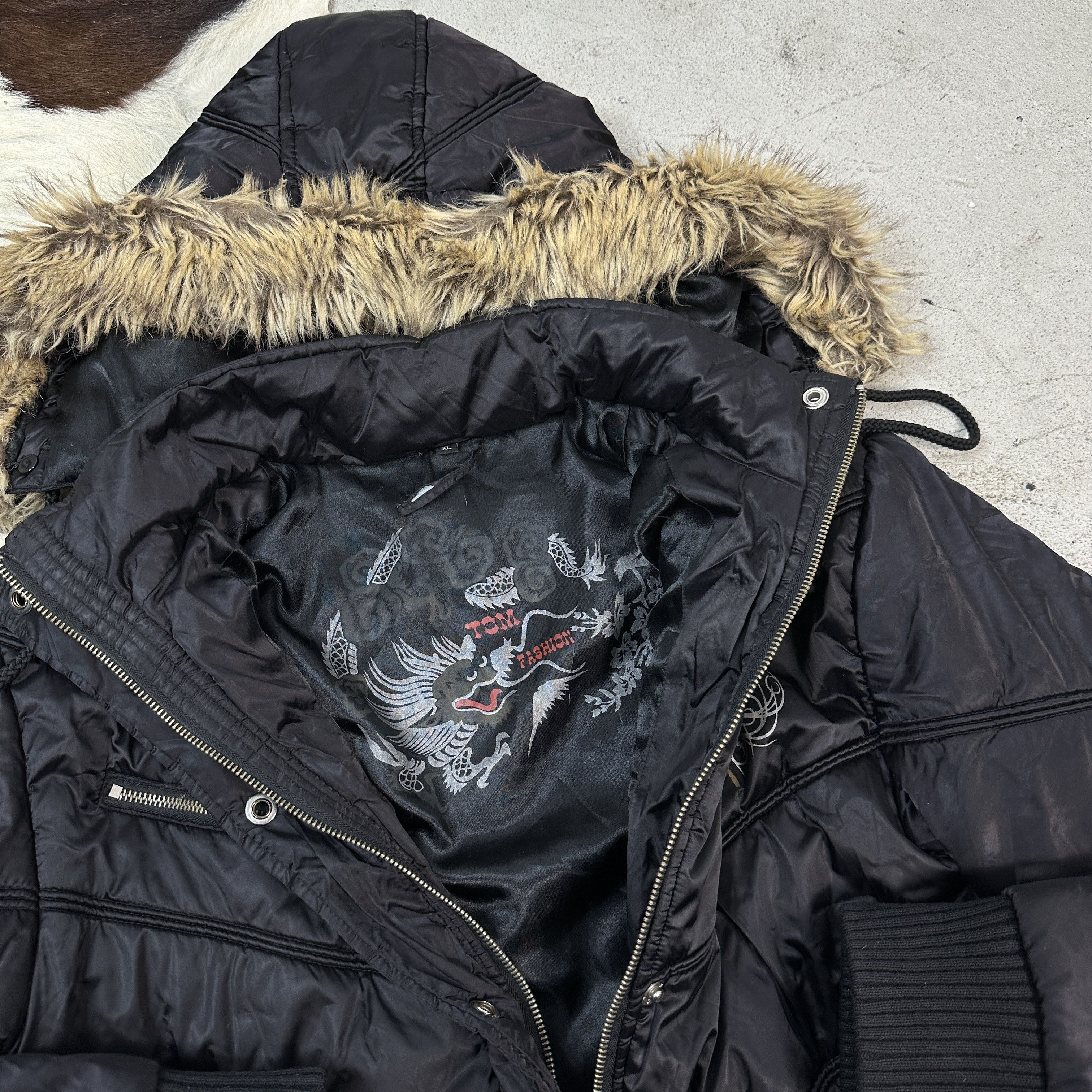 Vintage Vintage Y2K Avant Garde Puffer Faux Fur Tribal Jacket Size US XL / EU 56 / 4 - 4 Thumbnail