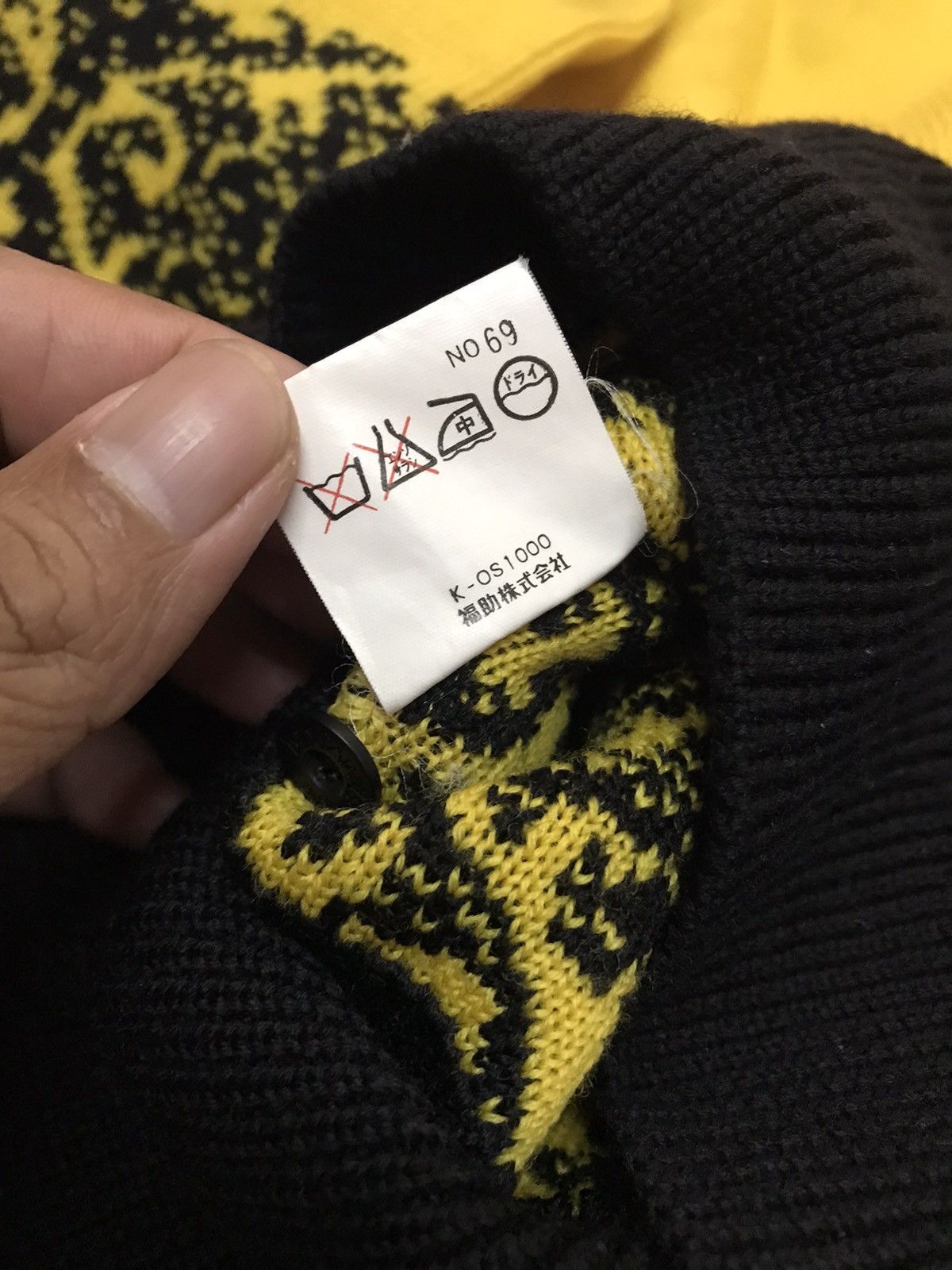 Yves Saint Laurent Yves Saint Laurent Yellow Knit Size US M / EU 48-50 / 2 - 6 Thumbnail