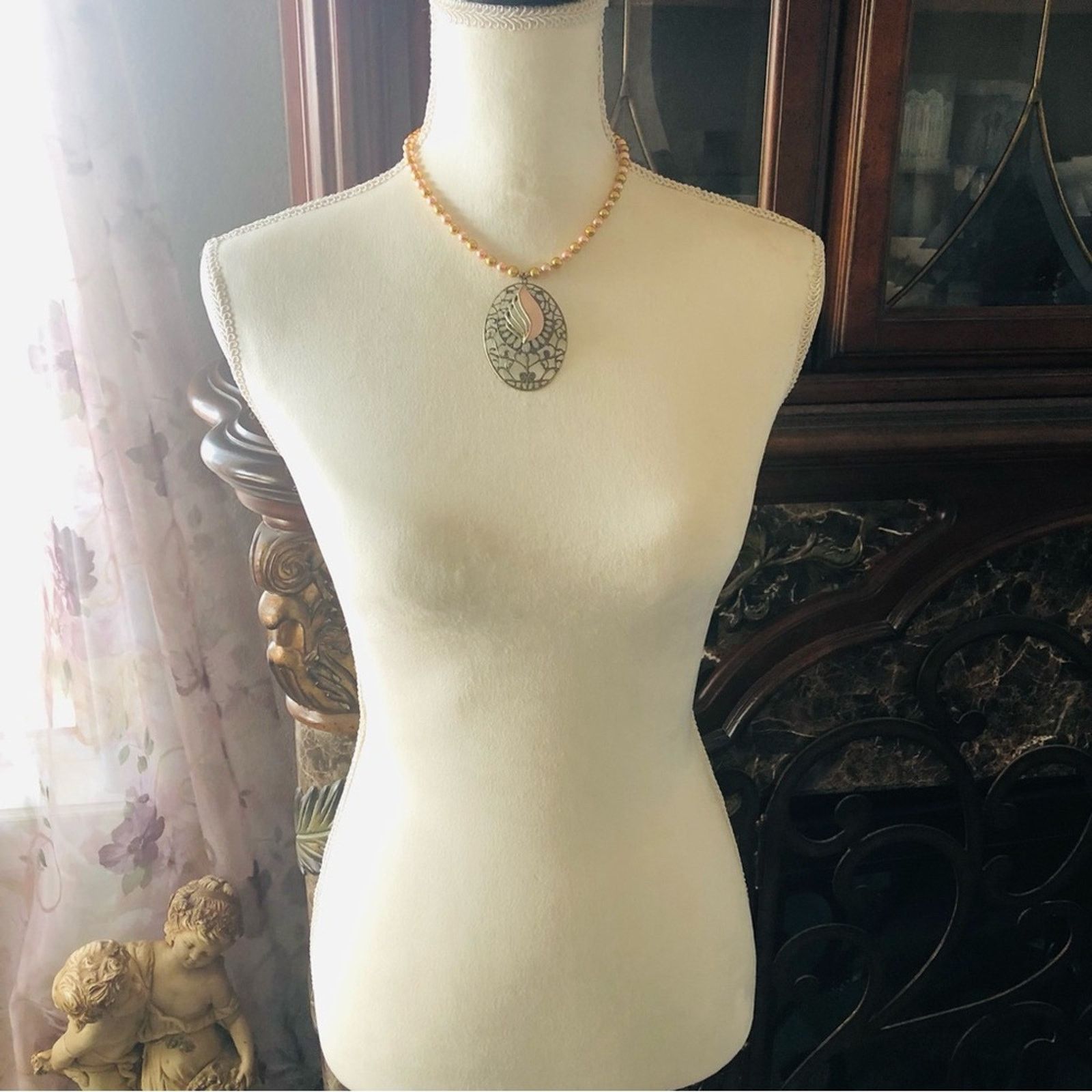 Handmade Handcrafted repurpose blush enamel filigree Pearl necklace Size ONE SIZE - 7 Thumbnail