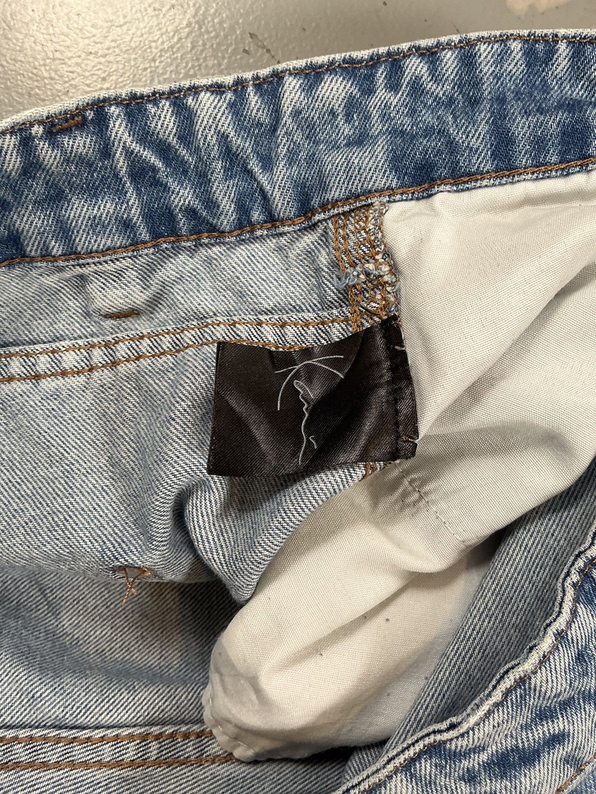 Karl Kani × Vintage Vintage Karl Kani SpellOut embroidered baggy fit denim Size US 42 / EU 58 - 9 Thumbnail