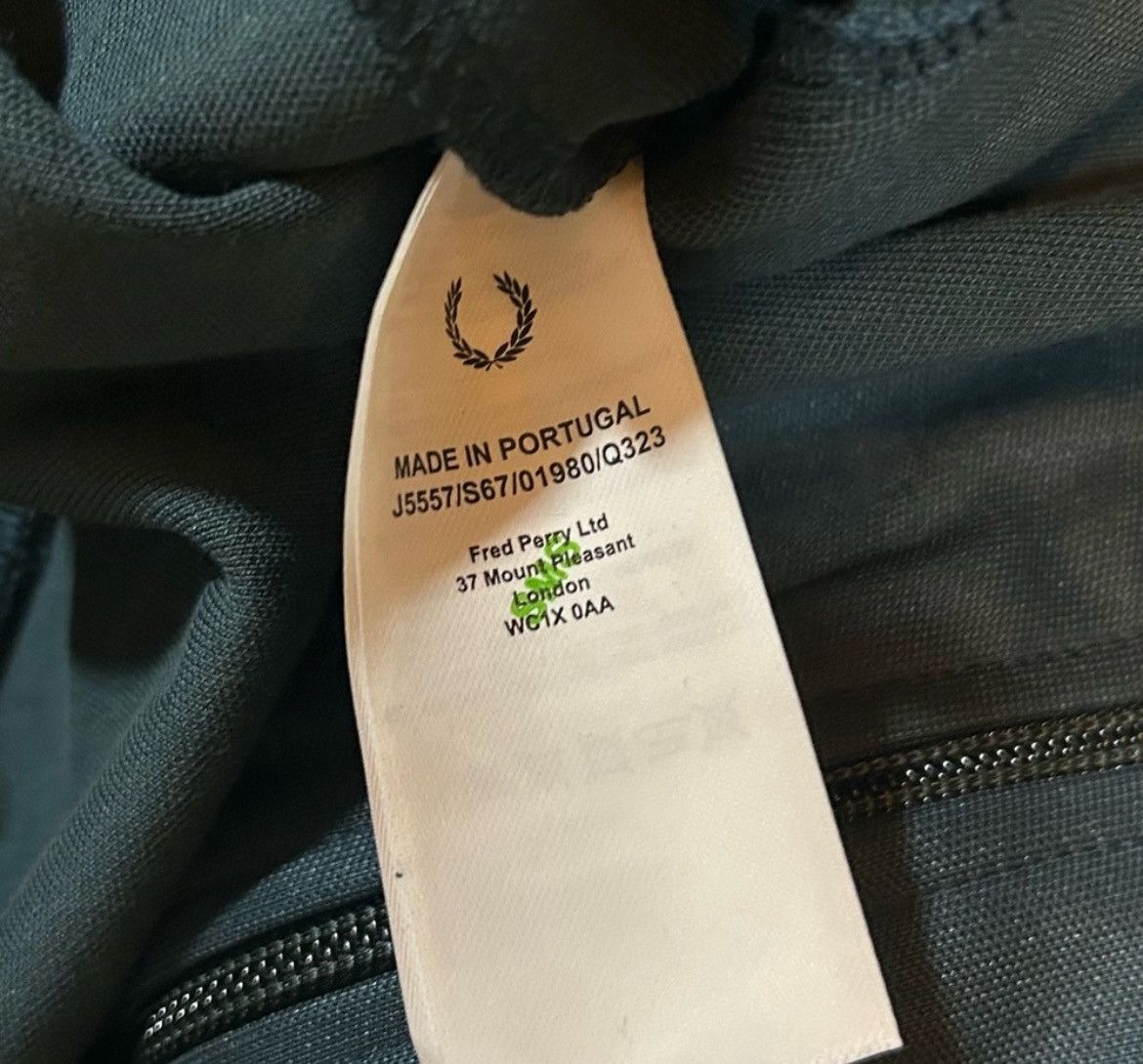 Fred Perry Fred Perry Blue/Green Contrast Tape Full-Zip Track Jacket Size US M / EU 48-50 / 2 - 4 Thumbnail