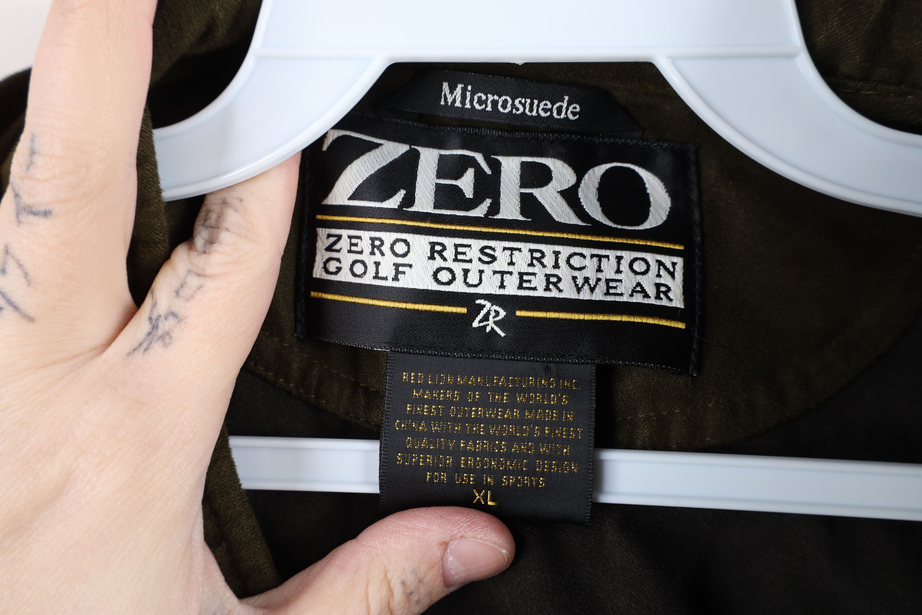 Vintage Zero Restriction Microsuede Golfing Pullover Vest Jacket Size US XL / EU 56 / 4 - 10 Thumbnail