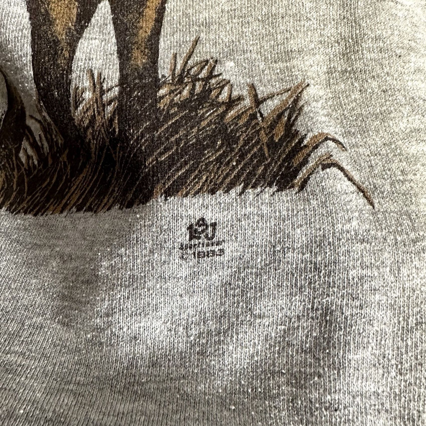 Jerzees VINTAGE Russell LSJ Sportswear Whitetail Deer Crewneck Raglan Sweatshirt M Grey Cotton Blend Fleece Graphic Print 90s Deer Mens Size US M / EU 48-50 / 2 - 4 Thumbnail