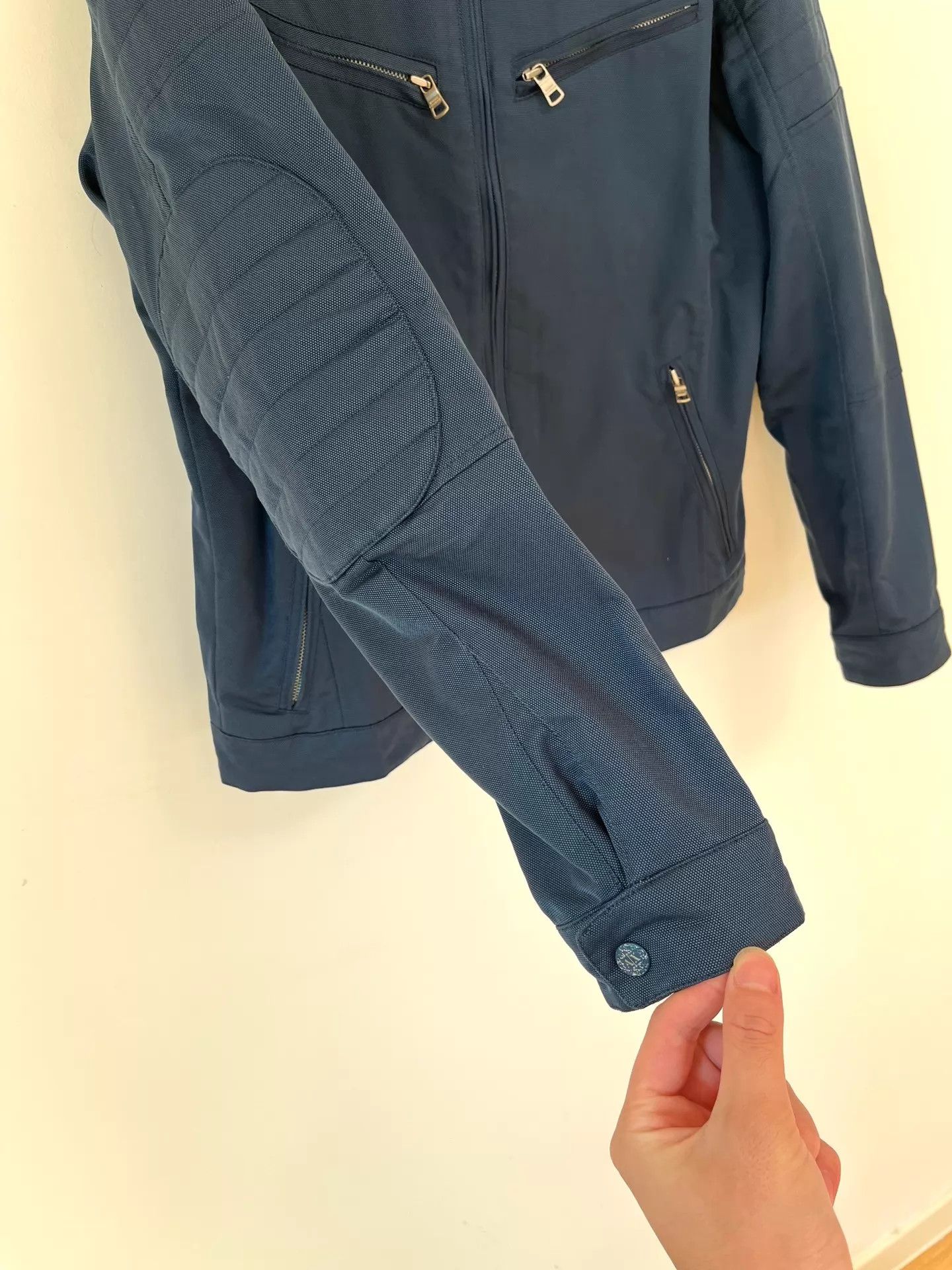 Armani Exchange Armani Exchange Vintage 00ss Jacket L Size US L / EU 52-54 / 3 - 2 Thumbnail