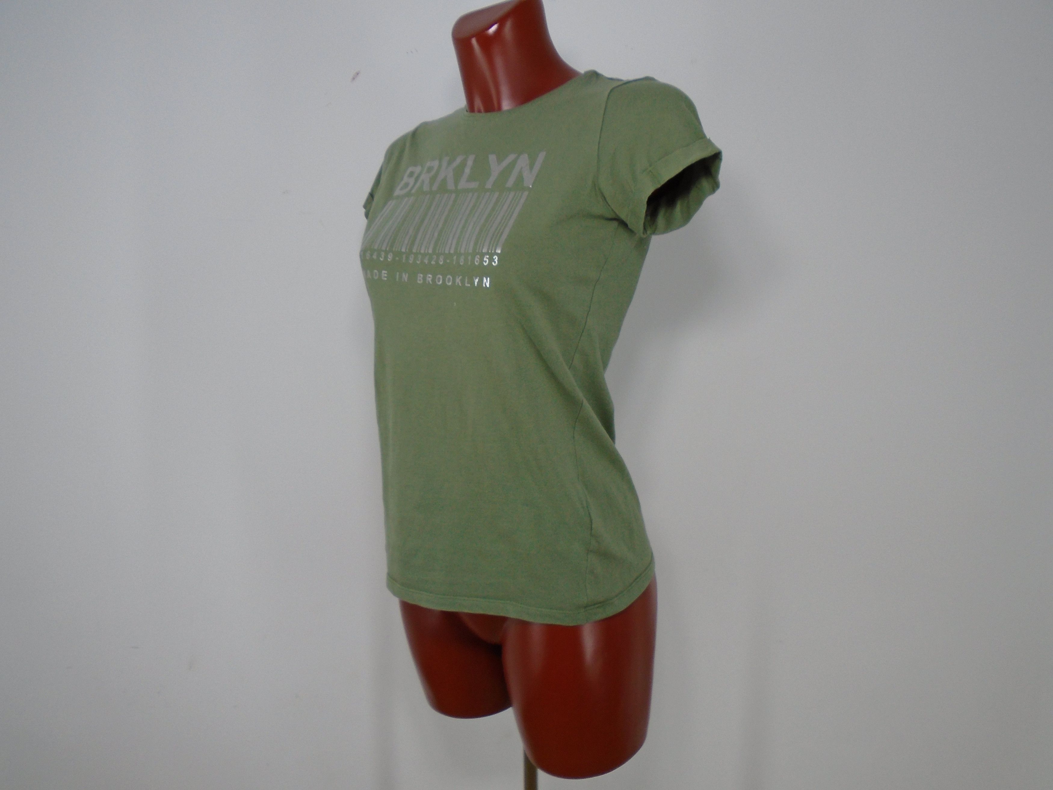 Vintage Women's T-Shirt Primark. Khaki. XS. Size XS / US 0-2 / IT 36-38 - 3 Thumbnail