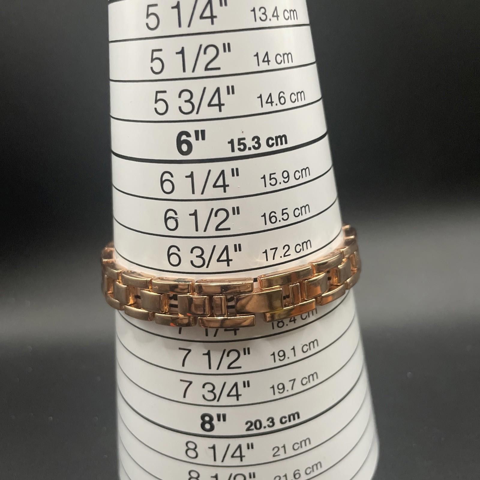 Designer Women Ellen Tracy Rose Gold Tone Quartz New Battery Size ONE SIZE - 4 Thumbnail