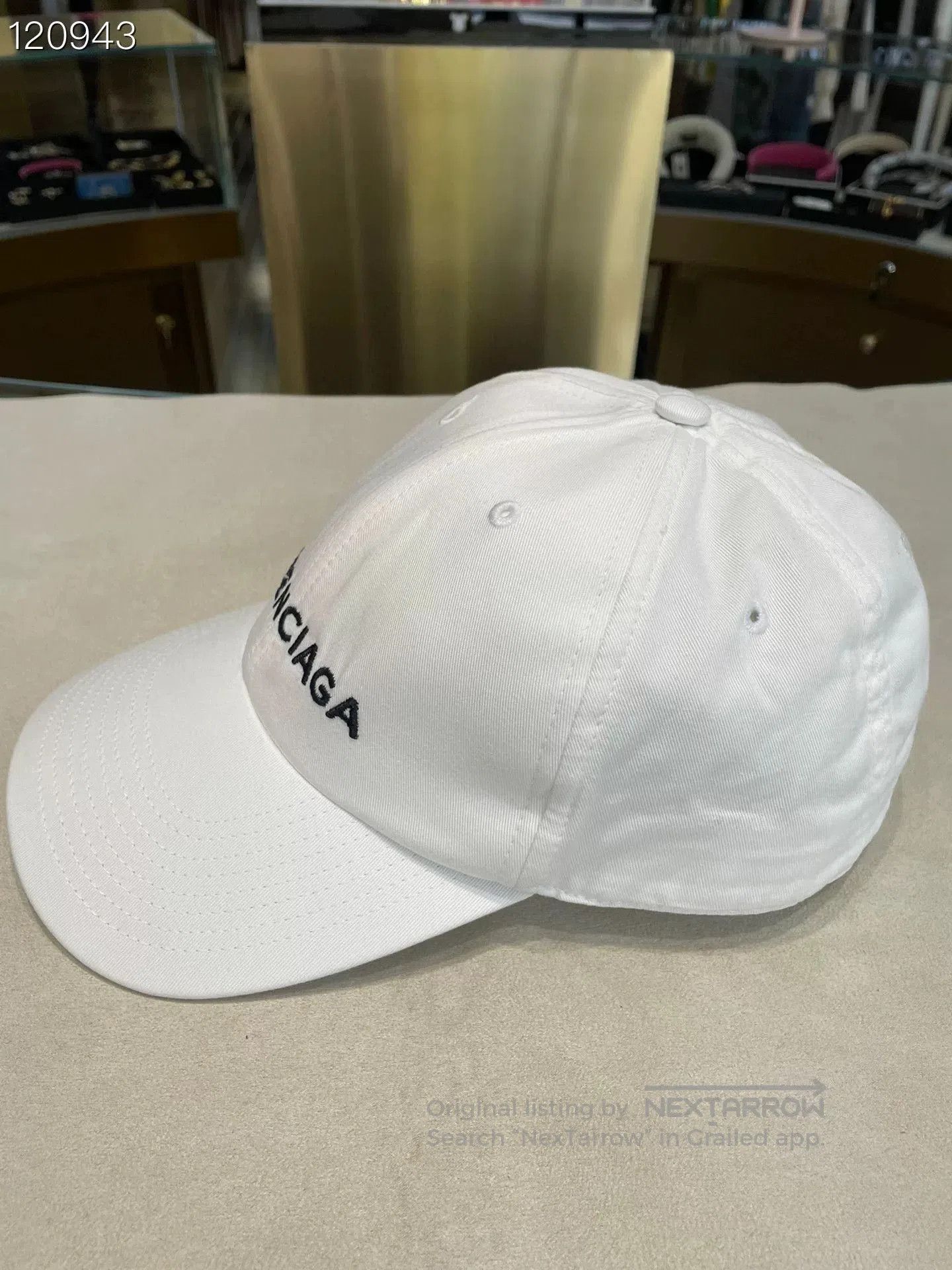 Balenciaga Balenciaga 079897H183 White Unisex Baseball Cap. Size ONE SIZE - 2 Thumbnail