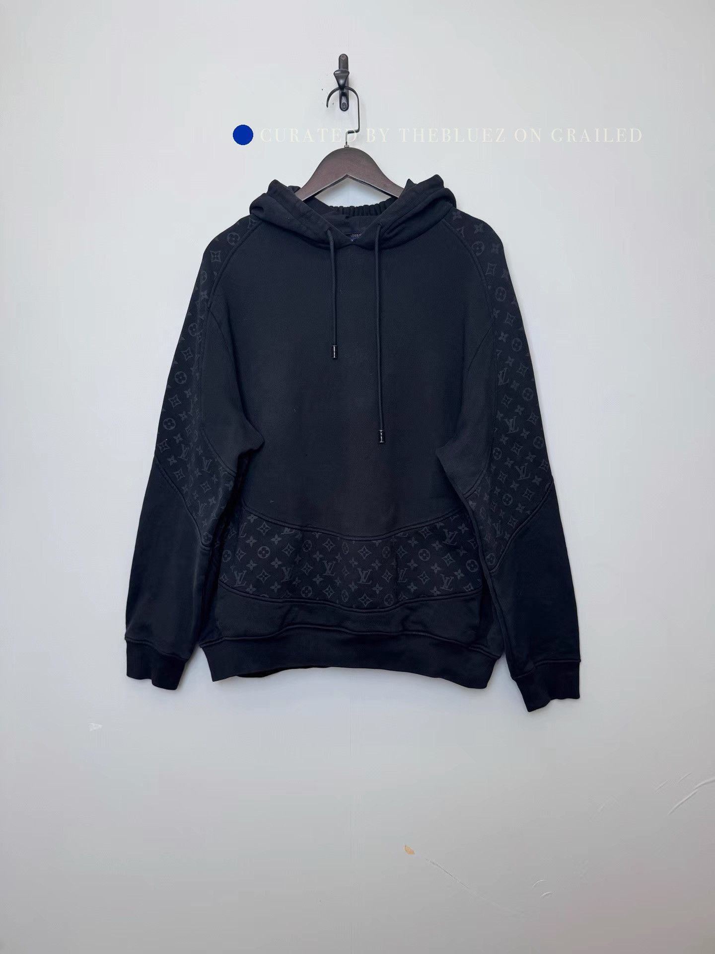 Louis Vuitton Black Monogram Circular Sweatshirt Size US XXL / EU 58 / 5 - 1 Thumbnail