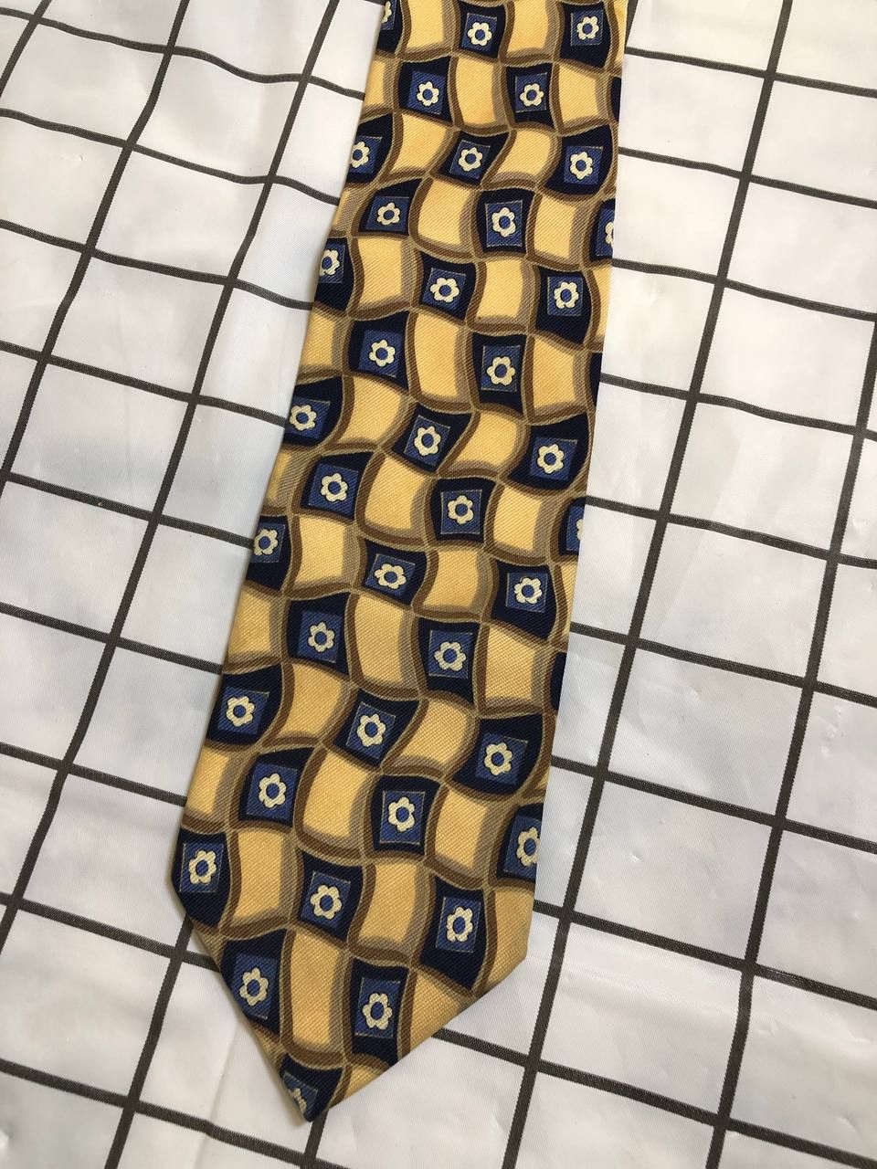 Hugo Boss Hugo Boss Designer Tie Italian Made Size ONE SIZE - 4 Thumbnail