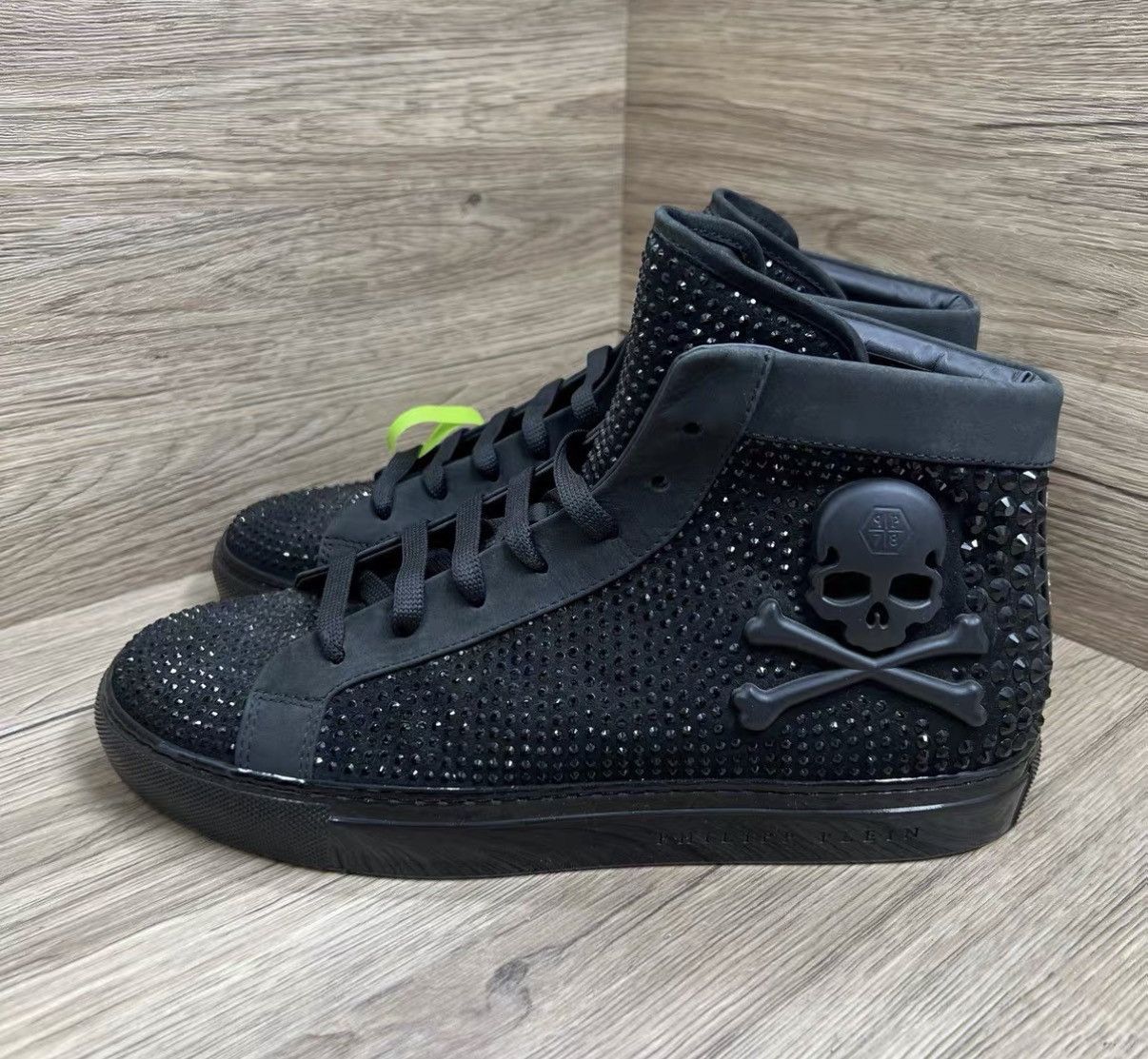 Philipp Plein Philipp Plein Black Full Diamond High-top Sneakers J41 Size US 7 / EU 40 - 1 Thumbnail