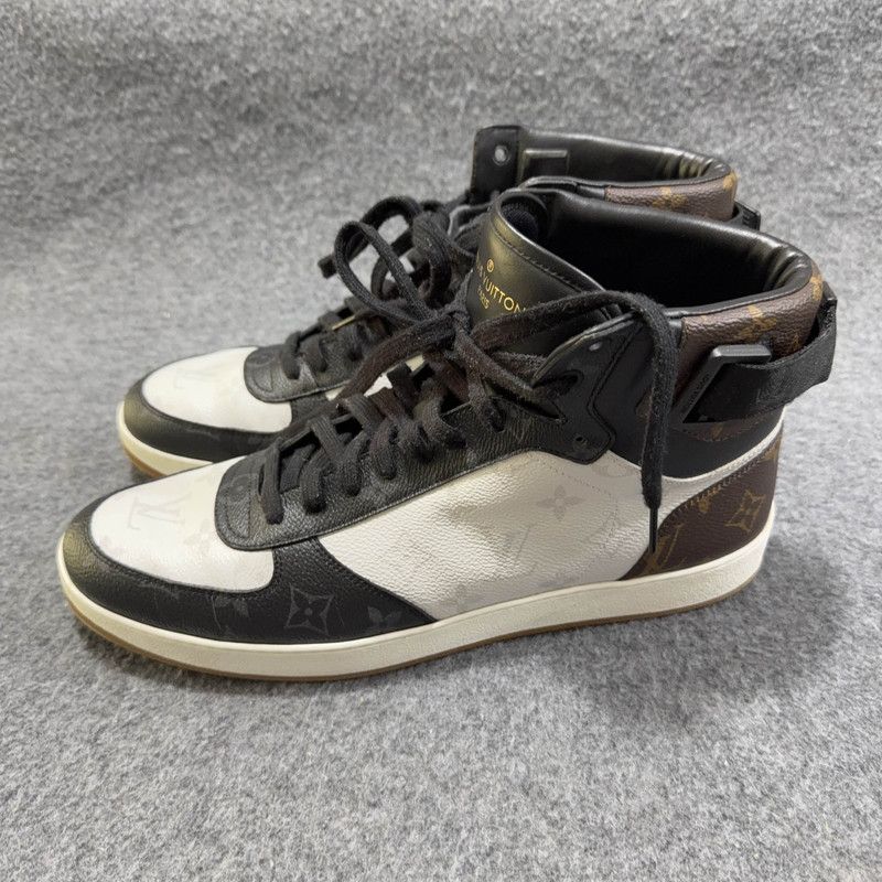 Louis Vuitton Louis Vuitton Rivoli High-Top Fashion Sneakers 0079 Size US 10.5 / EU 43-44 - 1 Thumbnail