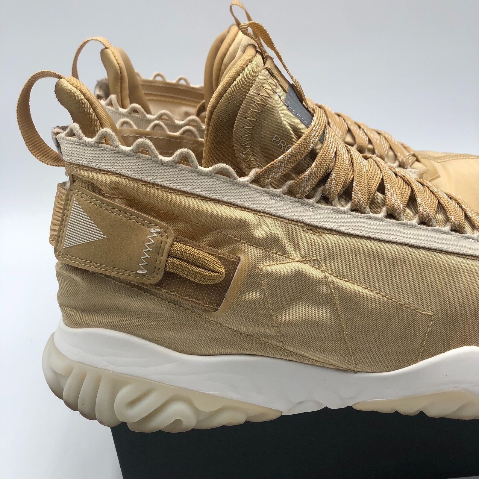 Jordan Brand Size 11.5 - Jordan Proto React Light Cream Size US 11.5 / EU 44-45 - 11 Thumbnail
