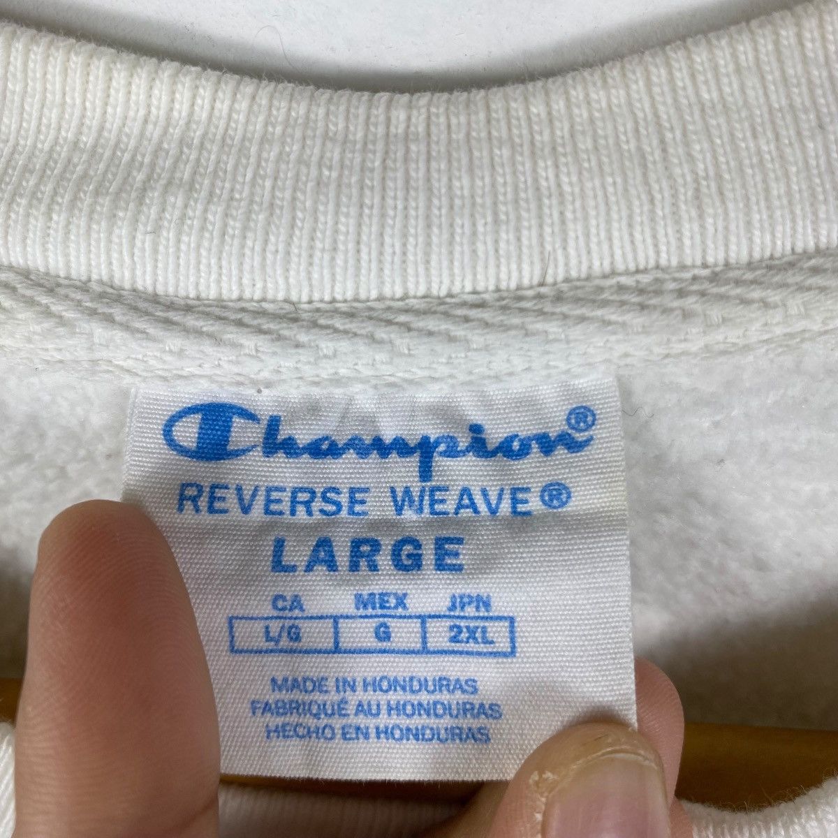 Champion × Vintage Vintage 00's CHAMPION Reverse Weave Small Logo Crewneck Size US L / EU 52-54 / 3 - 7 Thumbnail
