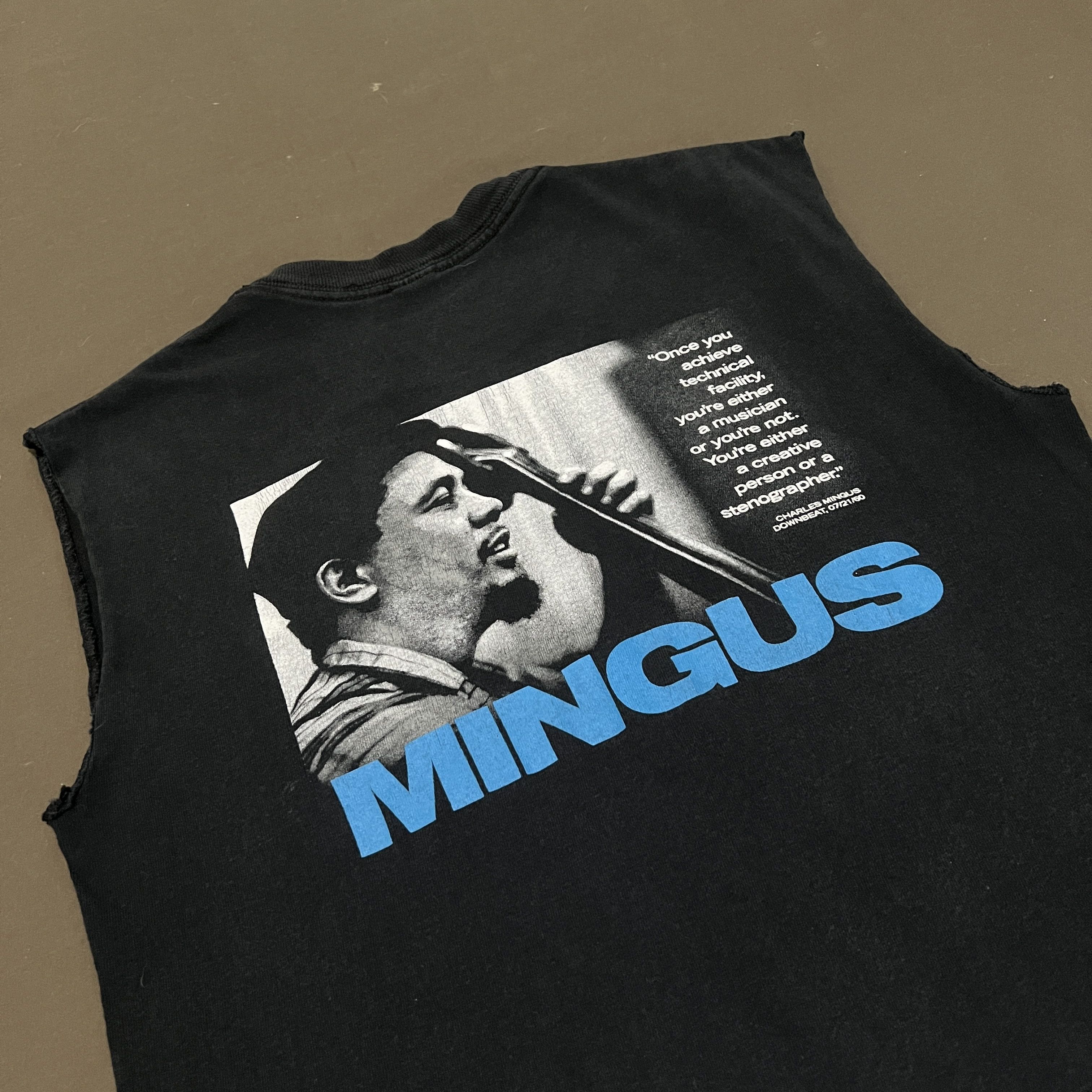 Band Tees × Vintage Vintage Downbeat Jazz Blues & Beyond Charles Mingus Tee Size US S / EU 44-46 / 1 - 3 Thumbnail
