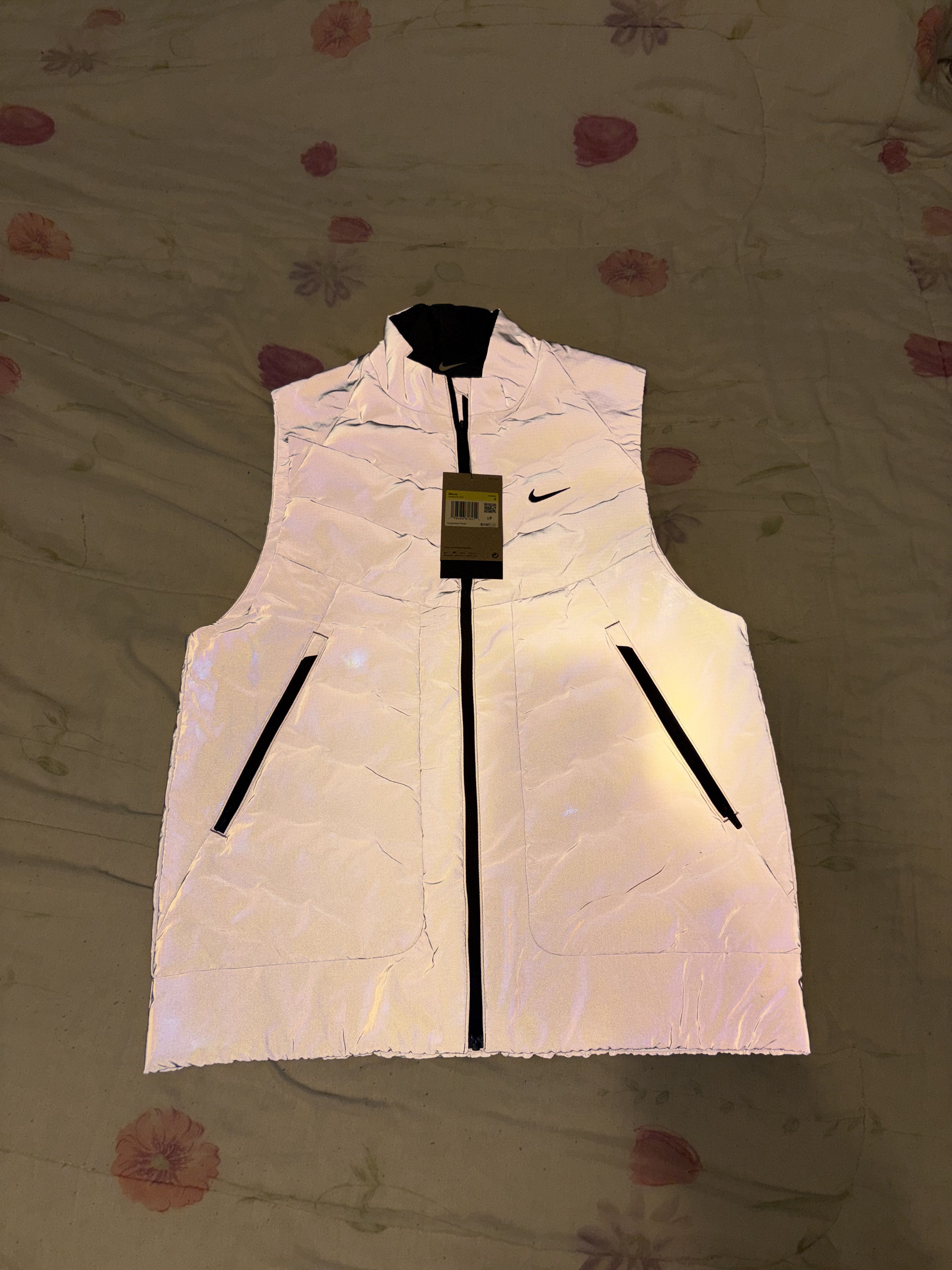 Nike Men's Therma-FIT ADV Reflective Running Vest Size Small