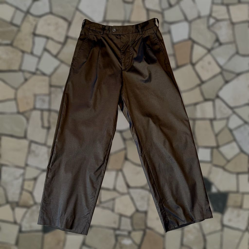 DKNY VINTAGE DKNY Dress Pants Wide-Leg High Rise 26W 27In Inseam Pearlescent Nylon Blend Mulher Womens Pants Size 26" / US 2 / IT 38 - 1 Thumbnail