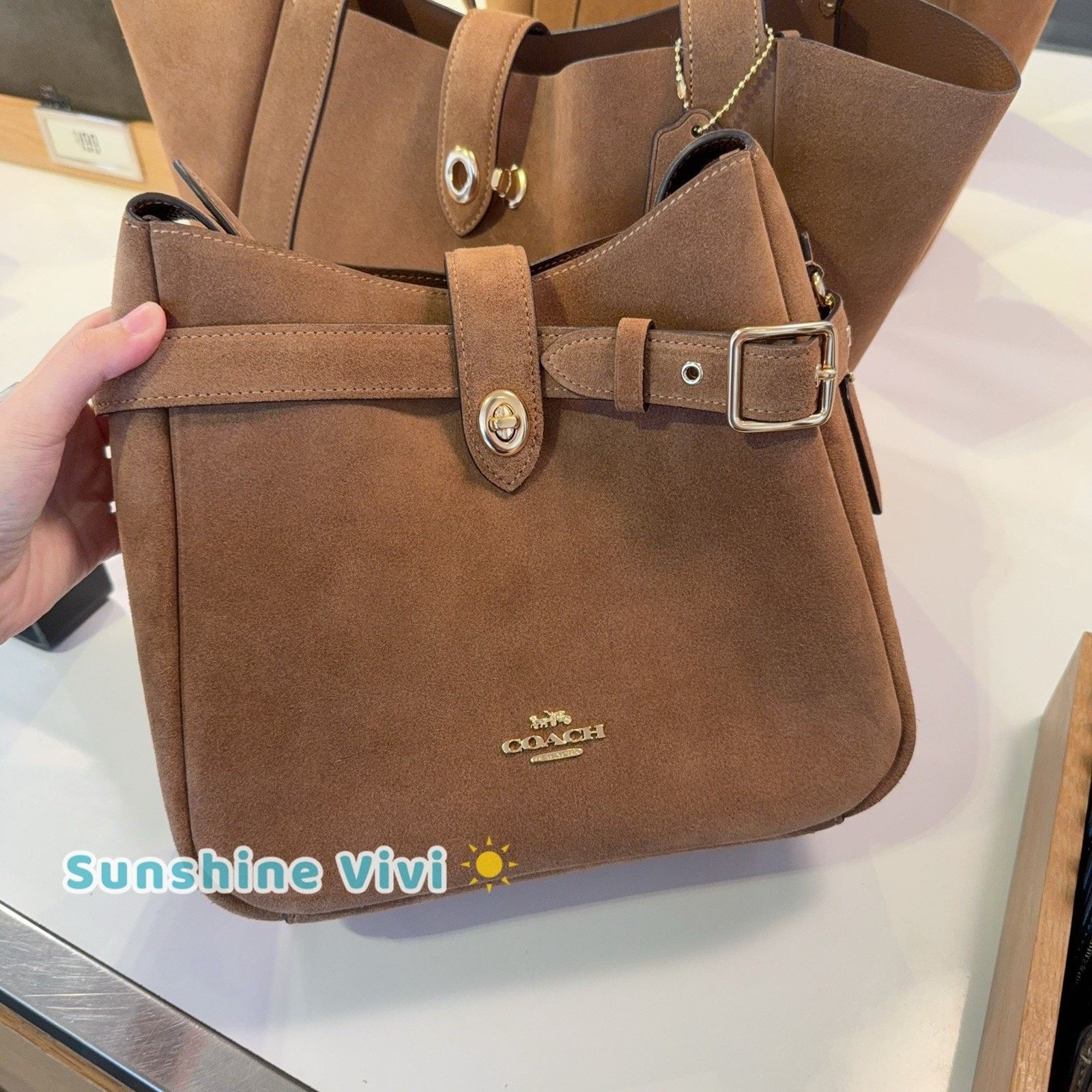 Coach NWT Coach Hadley Convertible Bag CCG43 suede/Gold/Sienna Size ONE SIZE - 1 Thumbnail