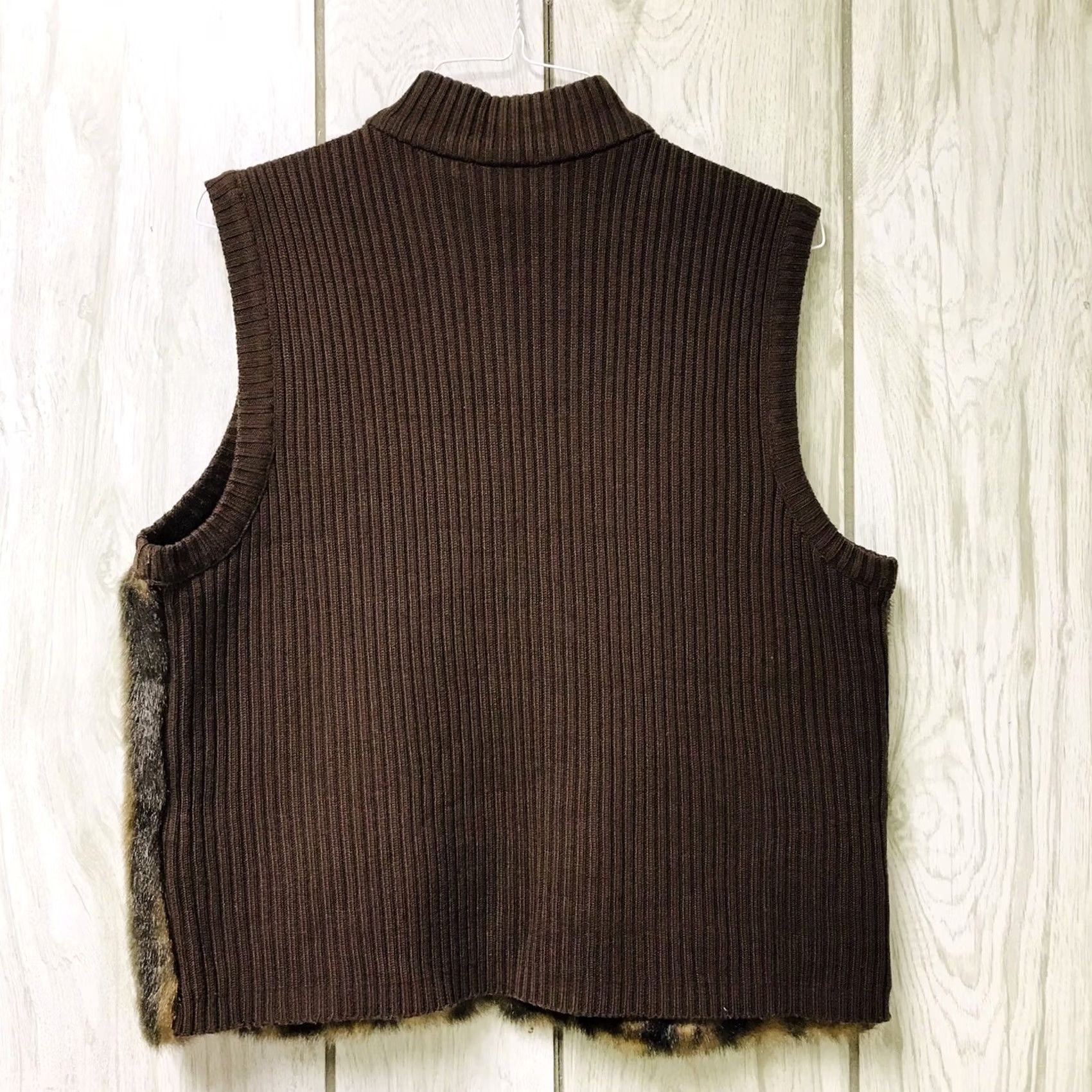 Lee VINTAGE Kathie Lee Women Fur Vest Knit Back Full Zip Brown XL Vest Womens Fur Knit Back Full Zip Brown XL Kathie Lee Size XL / US 12-14 / IT 48-50 - 2 Thumbnail