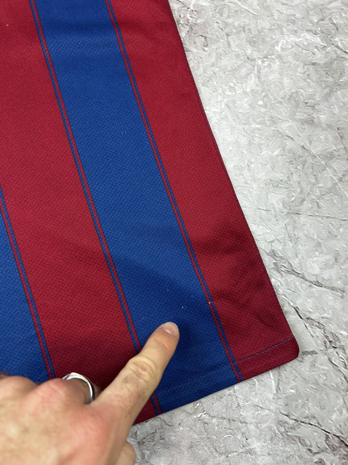 Nike FC BARCELONA 2010/2011 HOME FOOTBALL SOCCER JERSEY NIKE XLL Size US XXL / EU 58 / 5 - 21 Thumbnail