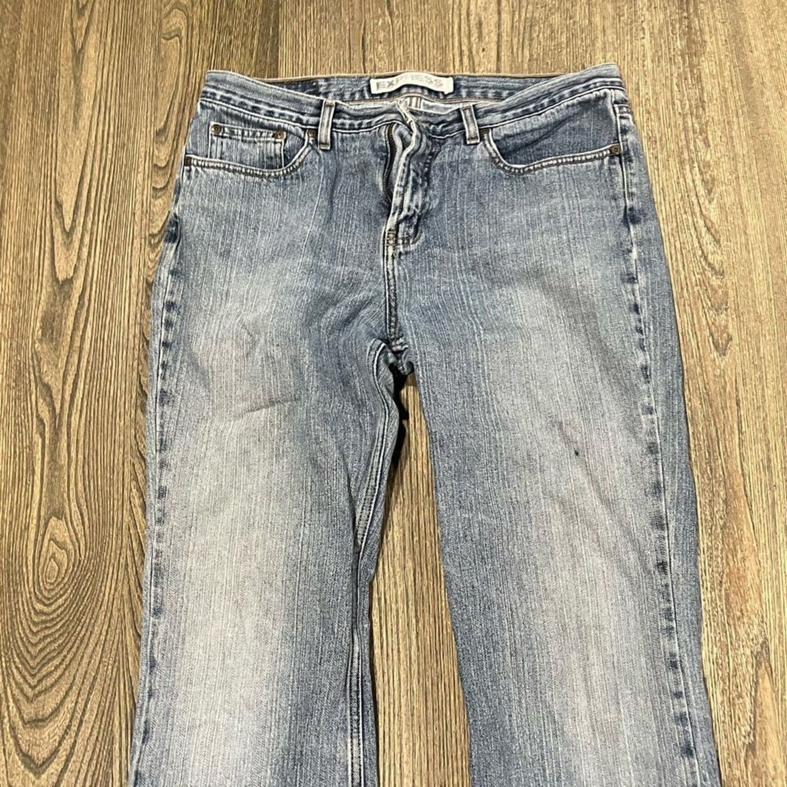 Express Y2K Express Low Rise Flare Jeans Raw Hem Denim Medium 11/12L Size 34" / US 12 / IT 48 - 11 Thumbnail