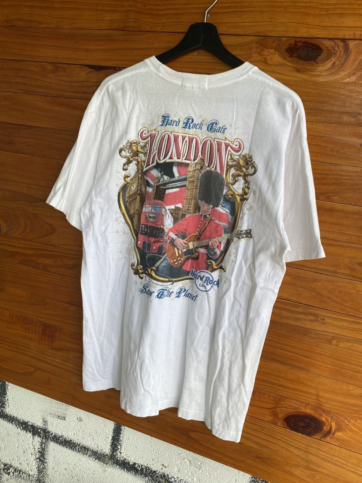 Hard Rock Cafe Vintage Hard Rock Cafe London Graphic Tee 90s White T-Shirt Size US L / EU 52-54 / 3 - 4 Thumbnail