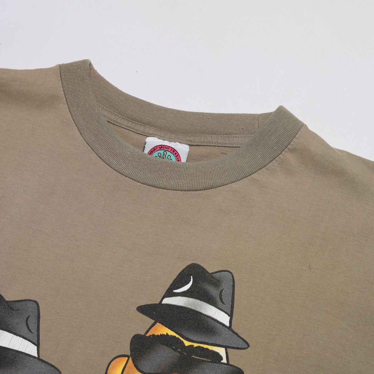 Vintage Sesame Street Vintage 1997 Tee CTW Ernie Bert Men in Black Size US XL / EU 56 / 4 - 10 Thumbnail