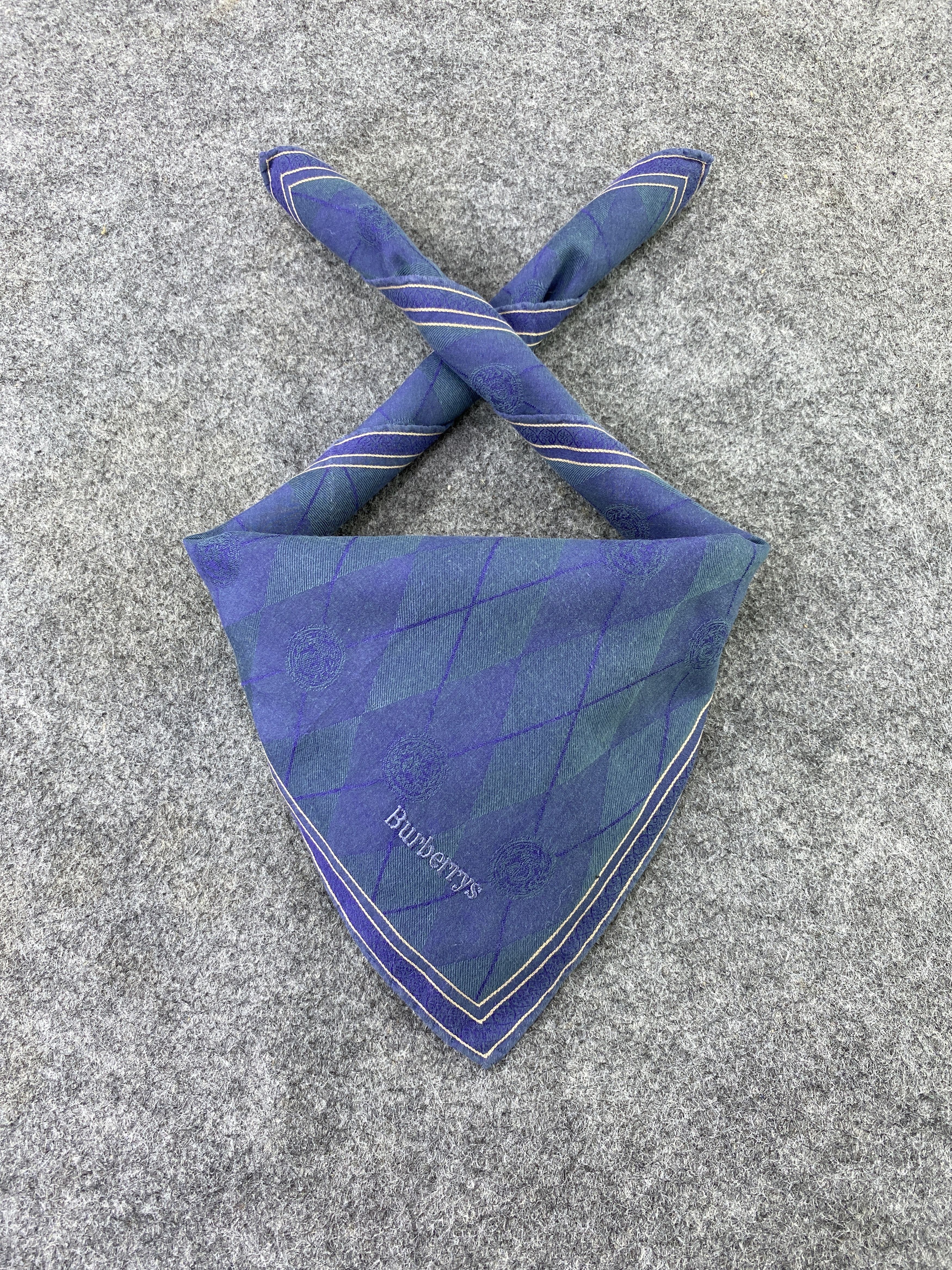 Burberry Vintage Burberrys Handkerchief / Bandana / Neckerchief-B403 Size ONE SIZE - 2 Thumbnail