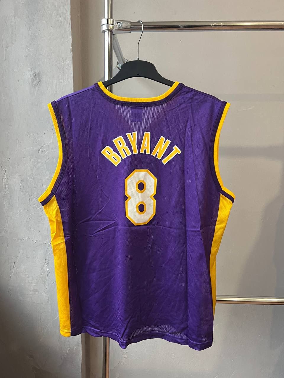 NBA RARE LOS ANGELES LAKERS #8 BRYANT CHAMPION BASKETBALL JERSEY Size US M / EU 48-50 / 2 - 3 Thumbnail