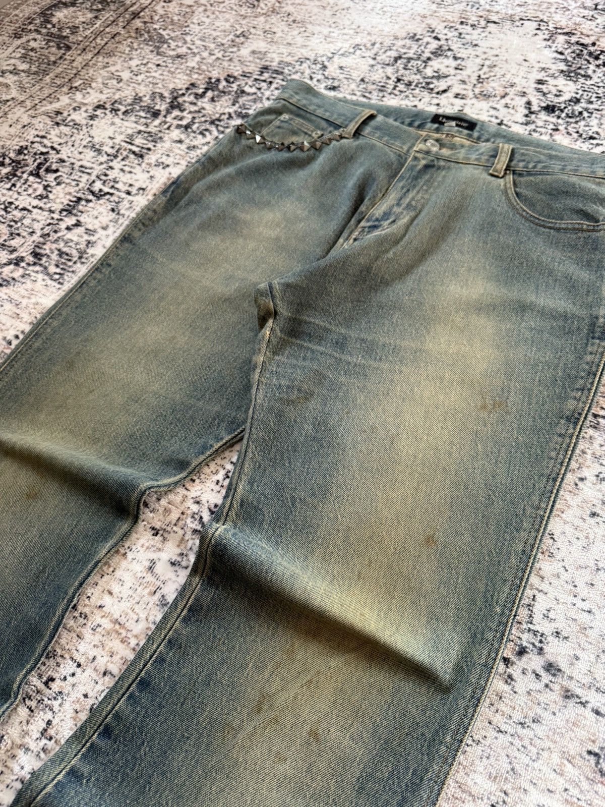 If Six Was Nine Livre Claire Japan Muddy Wash Studded Flared Jeans Size US 32 / EU 48 - 7 Thumbnail