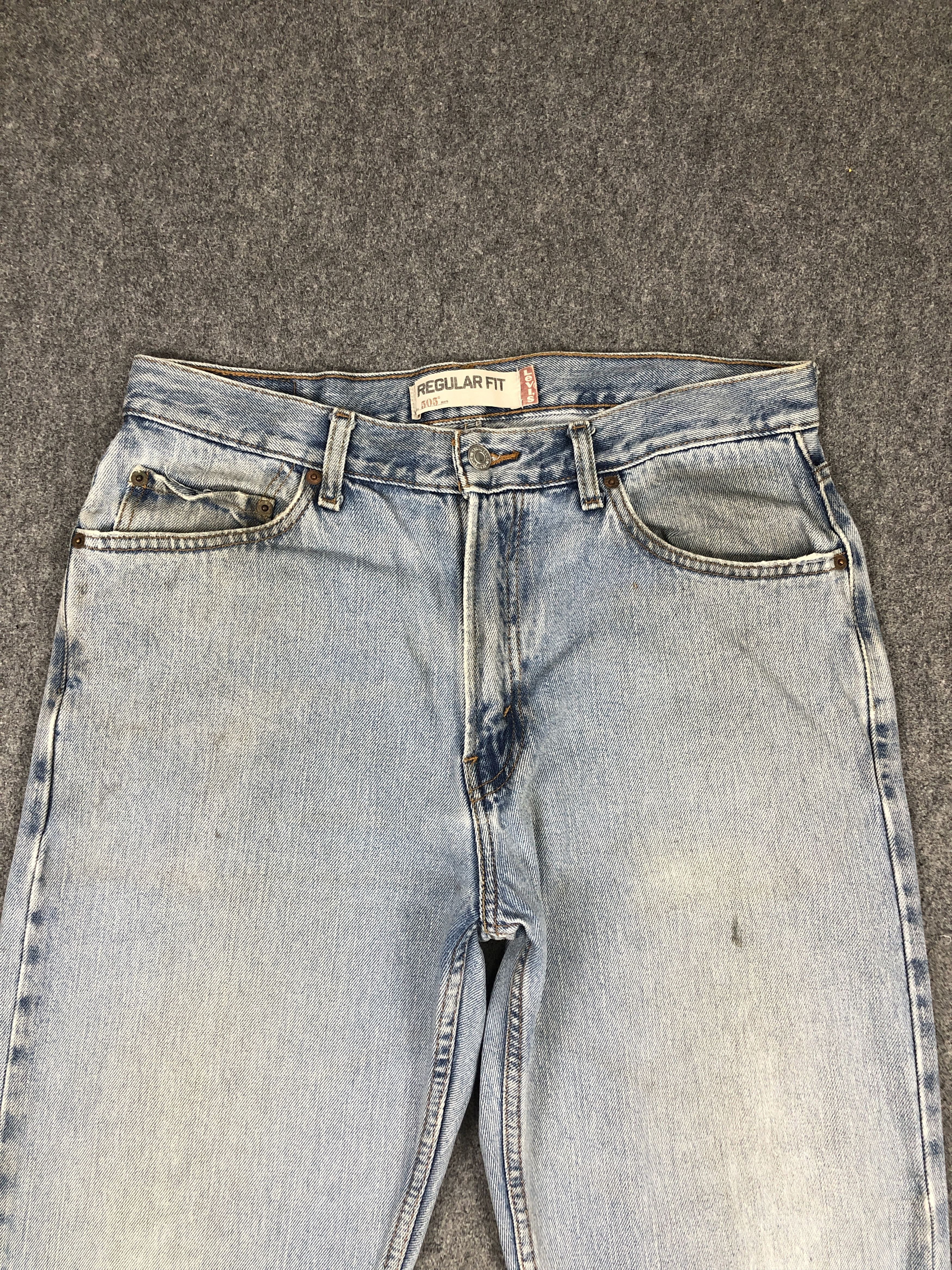 Levi's Light Wash Vintage Levis 505 Blue Jeans DP2347 Size US 31 - 2 Thumbnail