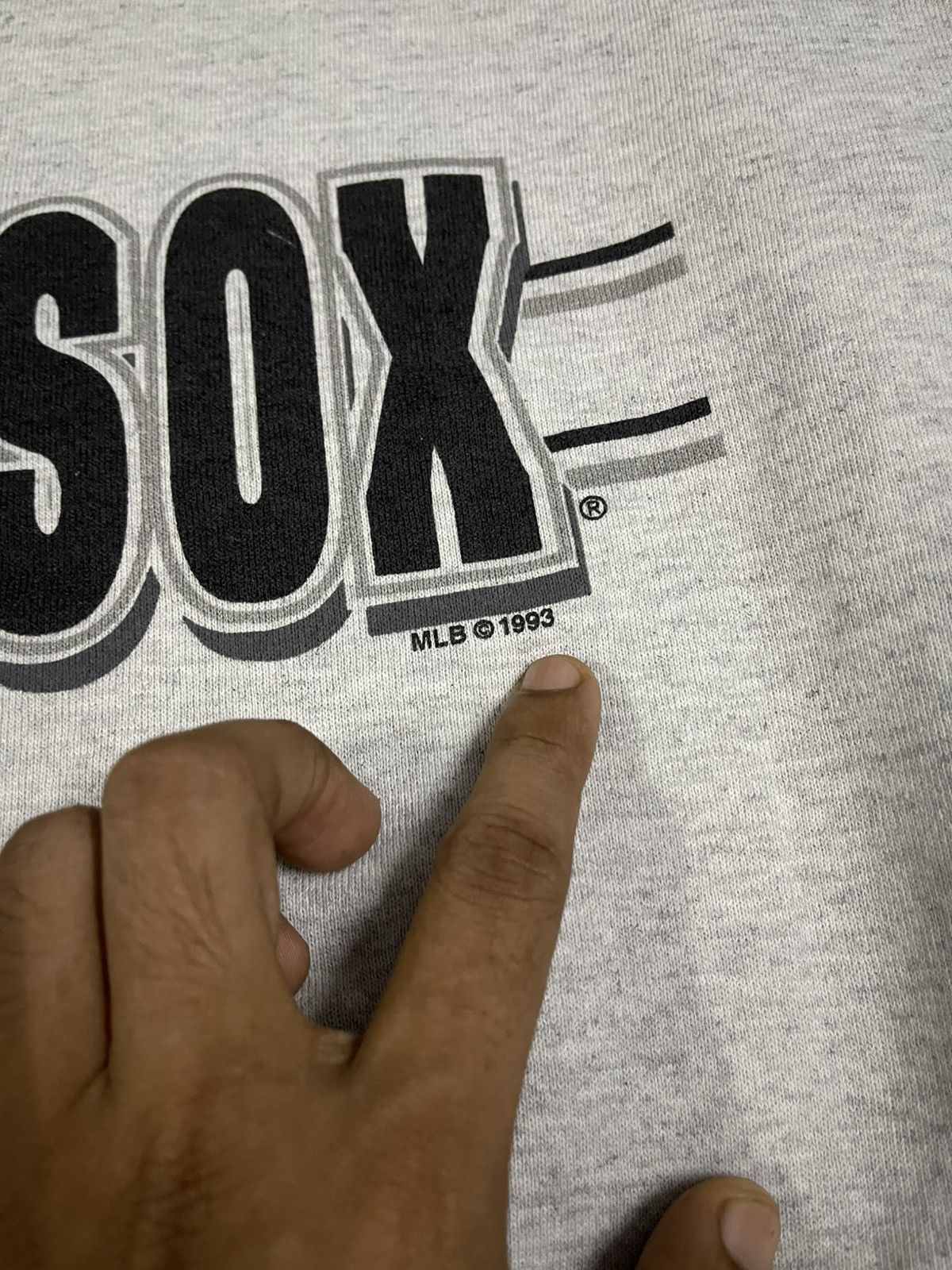 MLB × Vintage 1993 CHICAGO WHITE SOX OFFICIAL FAN CREWNECK Size US L / EU 52-54 / 3 - 7 Thumbnail