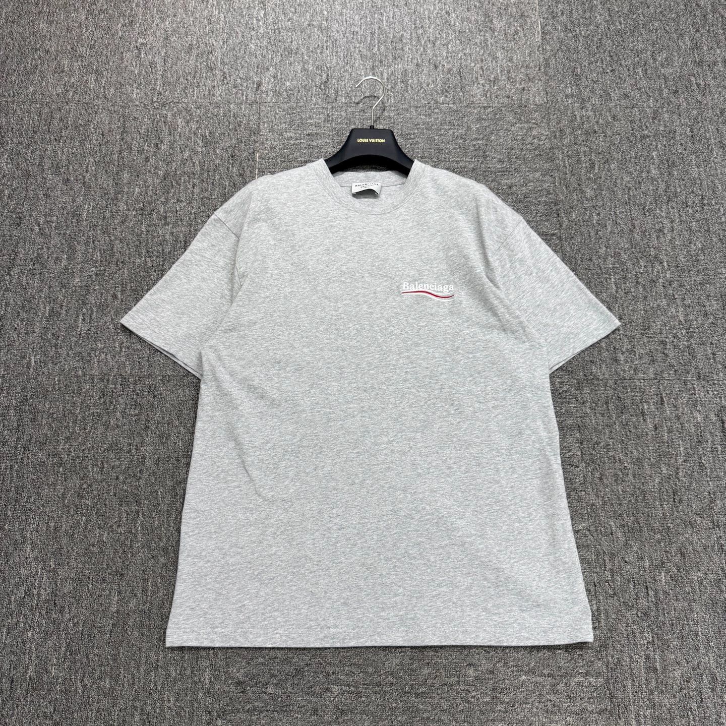 Balenciaga Balenciaga Coca-Cola Embroidered Short-Sleeve Tee XS Size XS / US 0-2 / IT 36-38 - 1 Thumbnail
