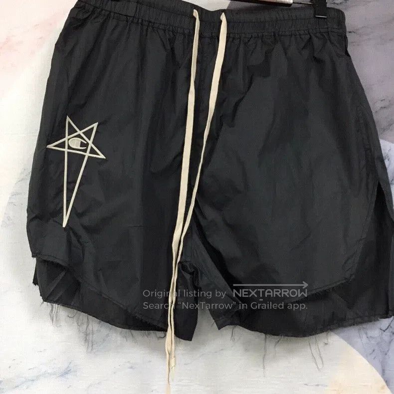 Rick Owens RICK OWENS size XL Shorts Size US 27 - 1 Thumbnail
