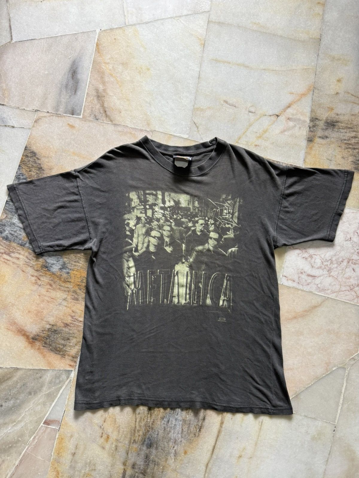 Band Tees × Metallica × Vintage Vintage 1996 Metalicca Artimonde Size US L / EU 52-54 / 3 - 1 Thumbnail