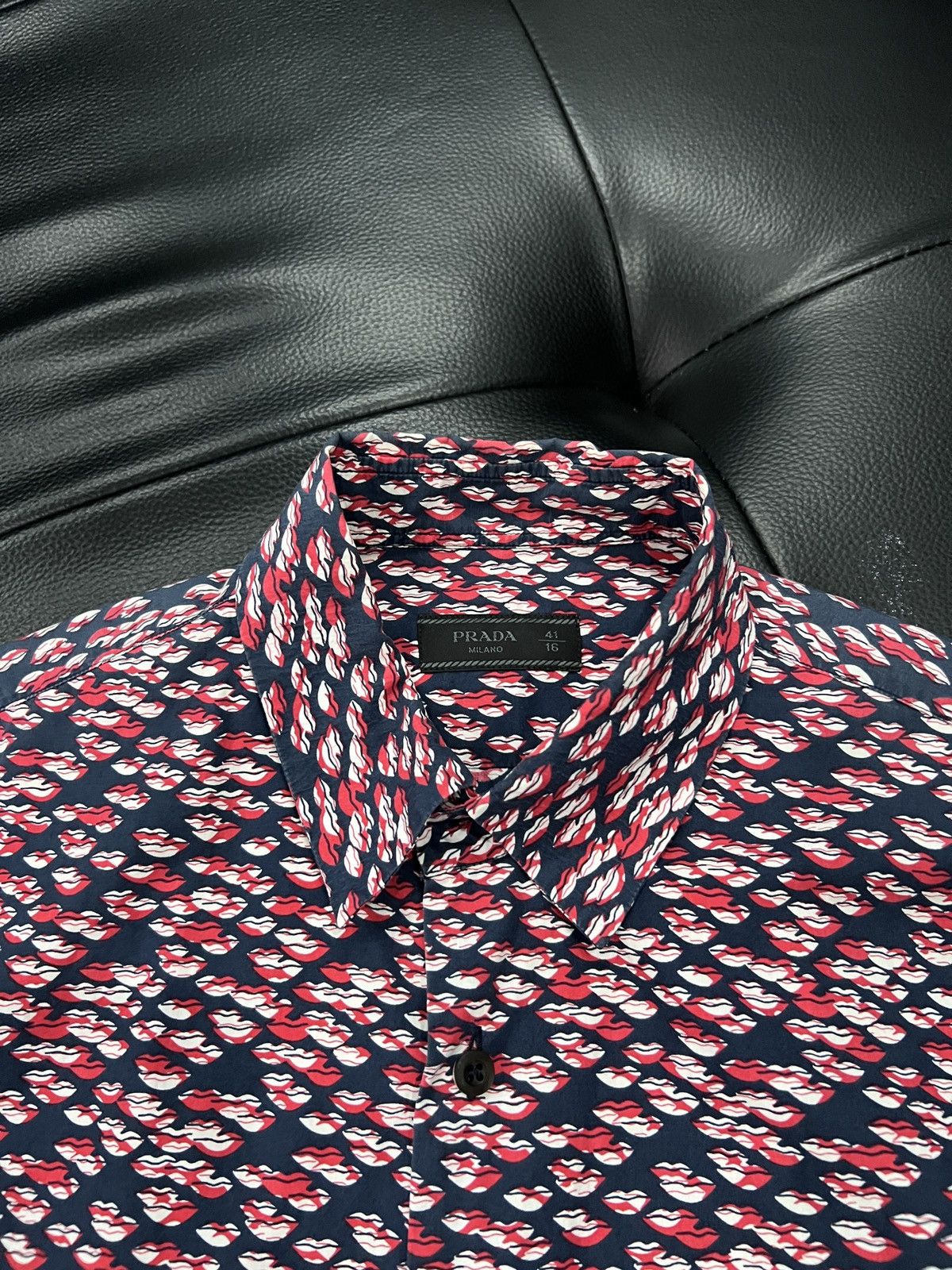 Prada Prada 2015 All-Over Lip Print Shirt Size US XS / EU 42 / 0 - 4 Thumbnail