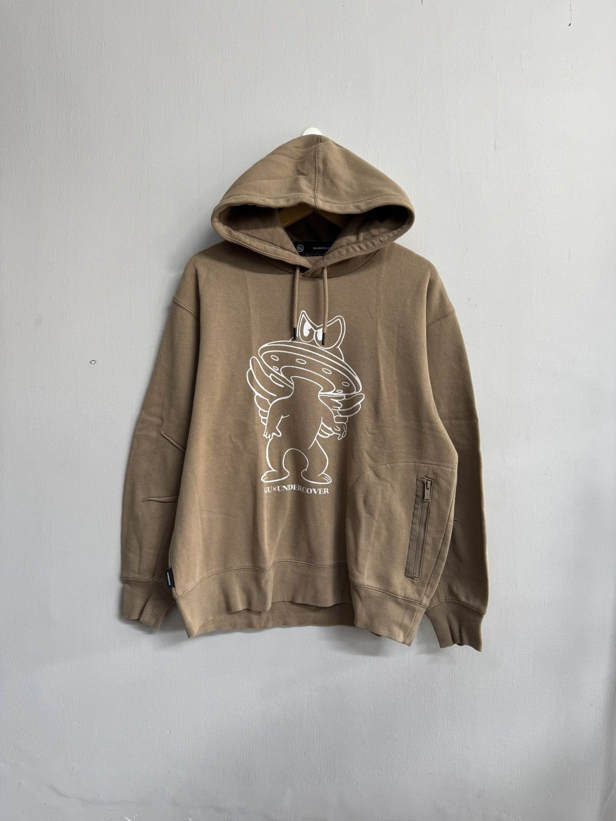 GU × Undercover GU X UNDERCOVER GRAPHIC HOODIE IN BROWN Size US M / EU 48-50 / 2 - 1 Thumbnail