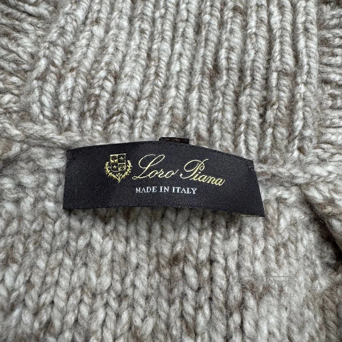 Loro Piana Beige Button-Up Knit Sweater Size S. Size US S / EU 44-46 / 1 - 2 Thumbnail