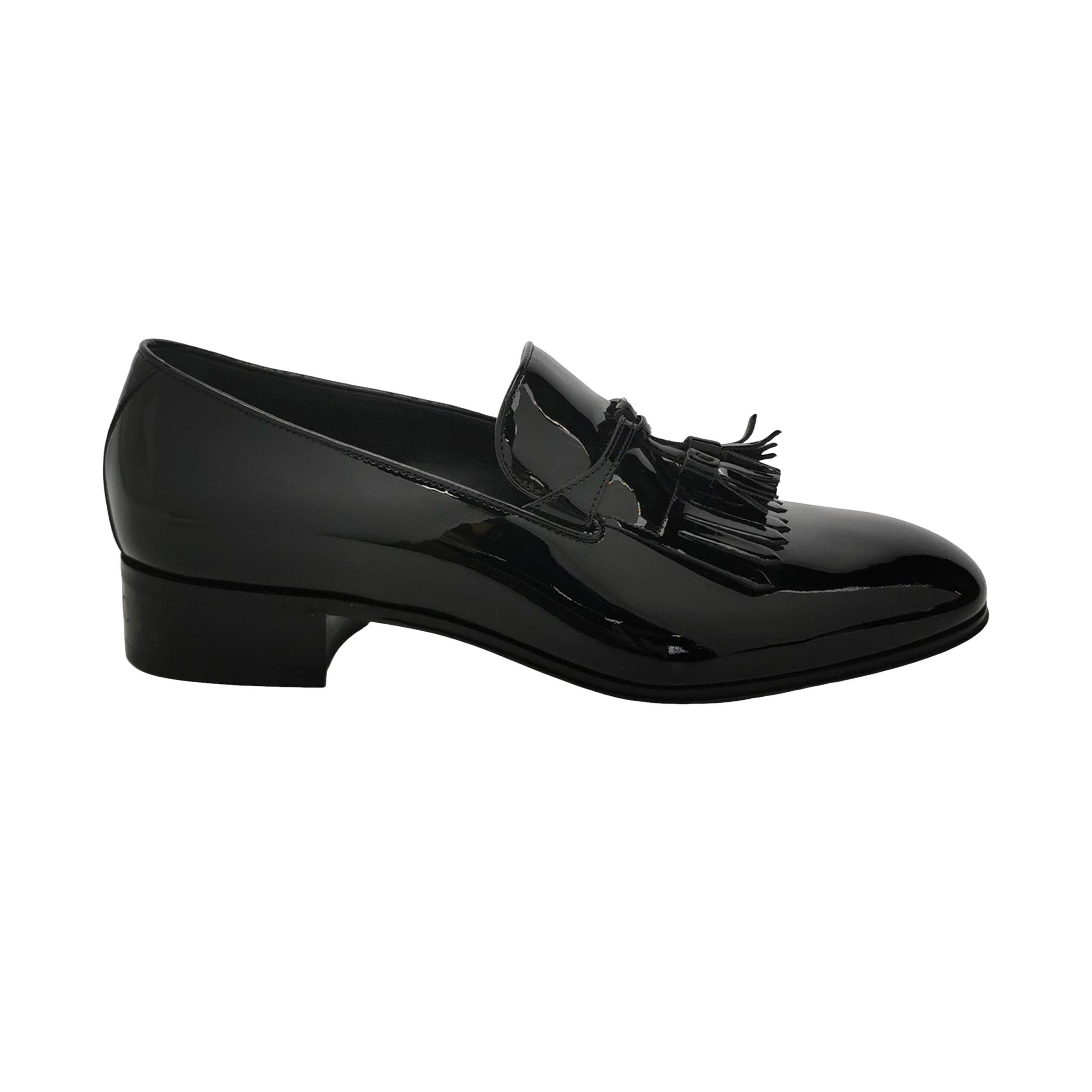 Gucci Gucci Patent Leather Tassel Loafers 40.5 Size US 10.5 / IT 40.5 - 1 Thumbnail