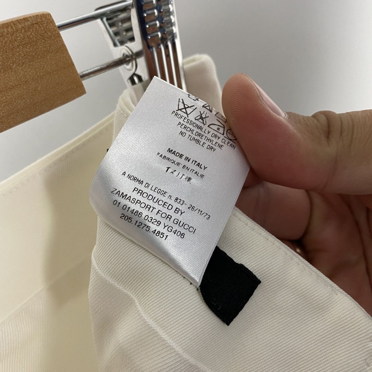 Gucci GUCCI white pencil size 42 Size 28" / US 6 / IT 42 - 8 Thumbnail
